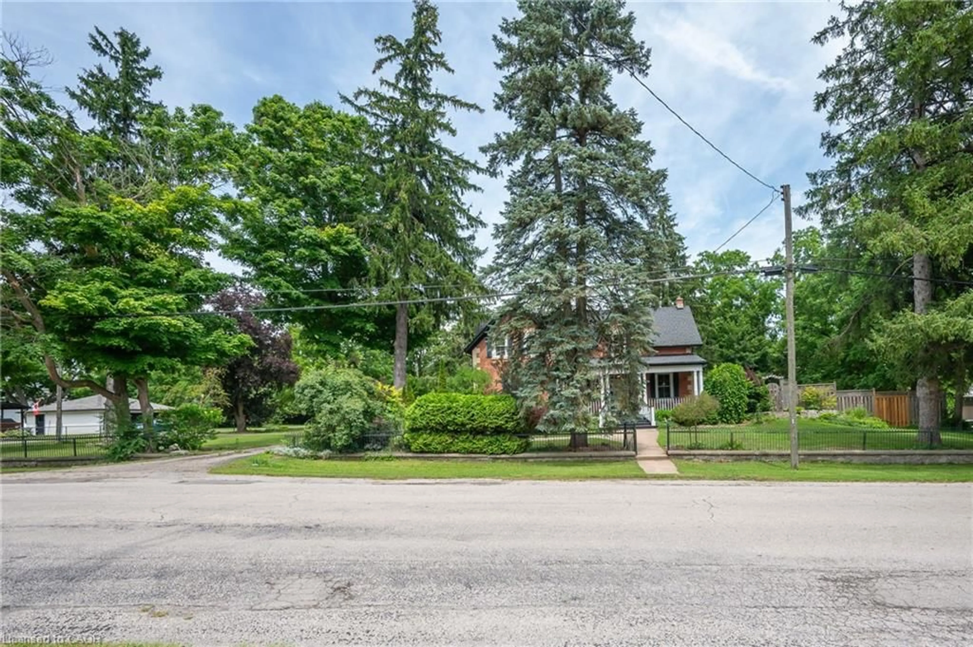 Unknown for 780 Old 8 Hwy, Flamborough Ontario L0R 1X0