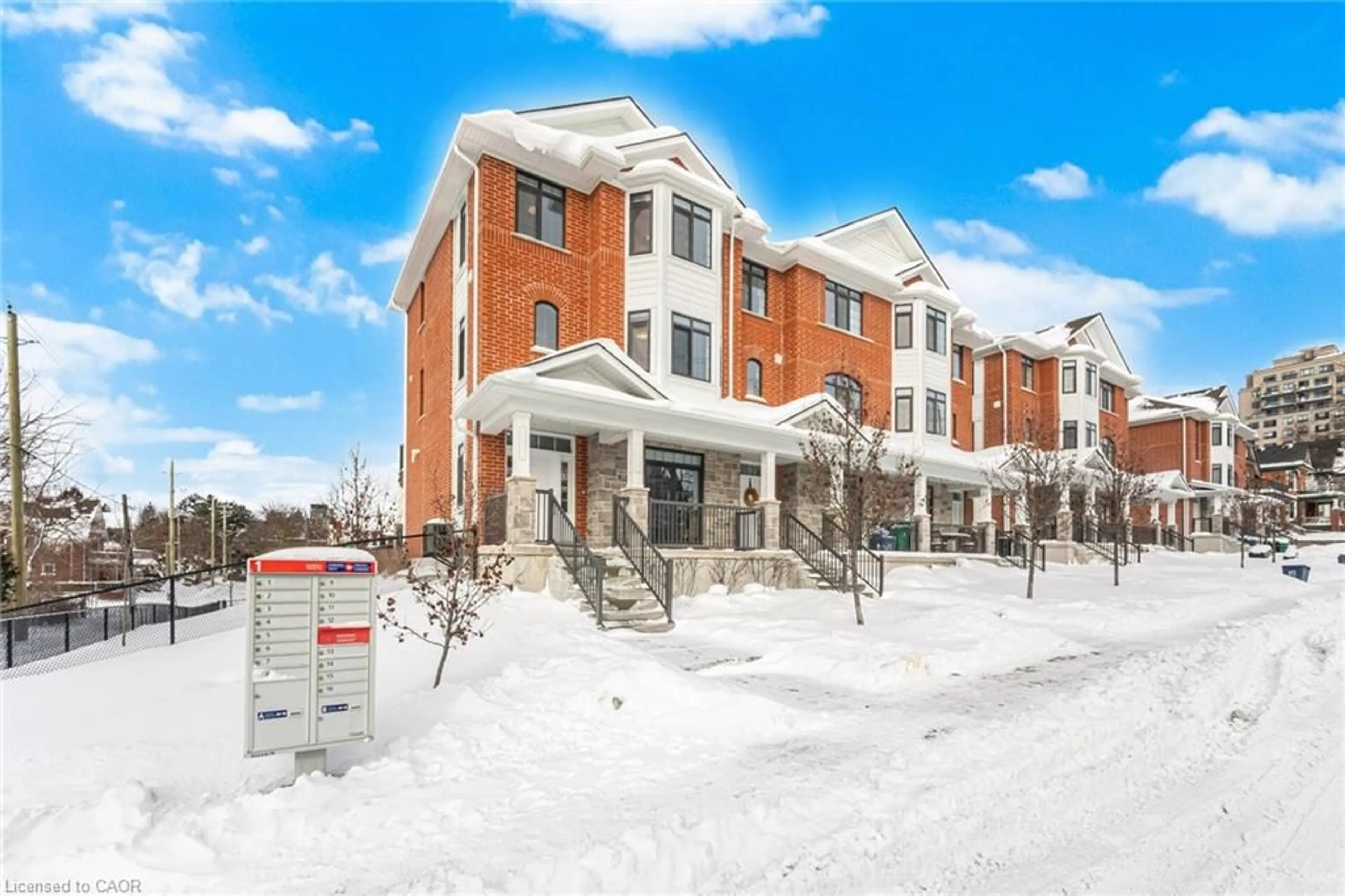 Unknown for 180 Benton St, Kitchener Ontario N2G 3H8