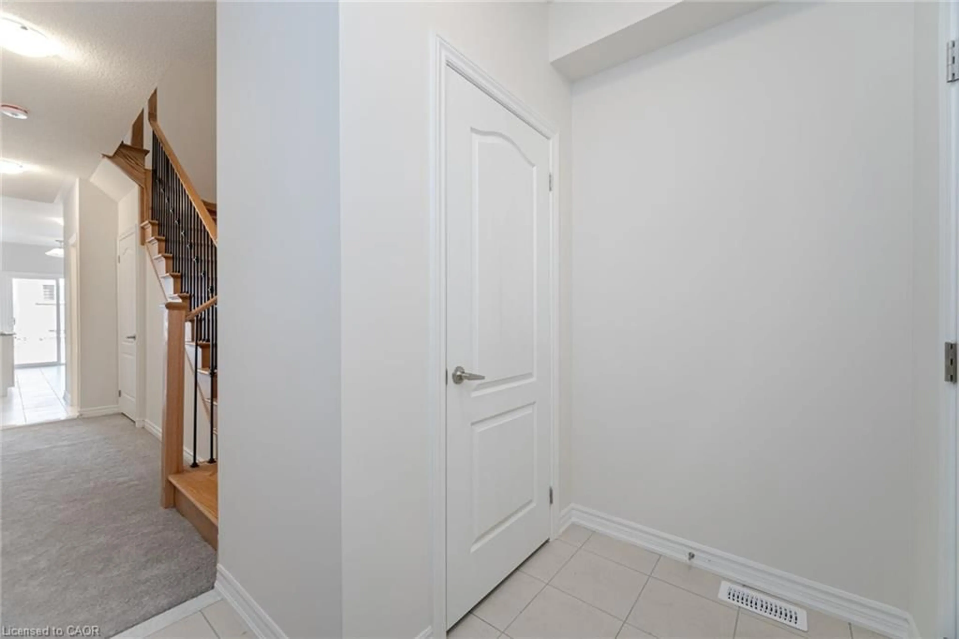 Unknown for 70 Baker St, Thorold Ontario L2V 0N1