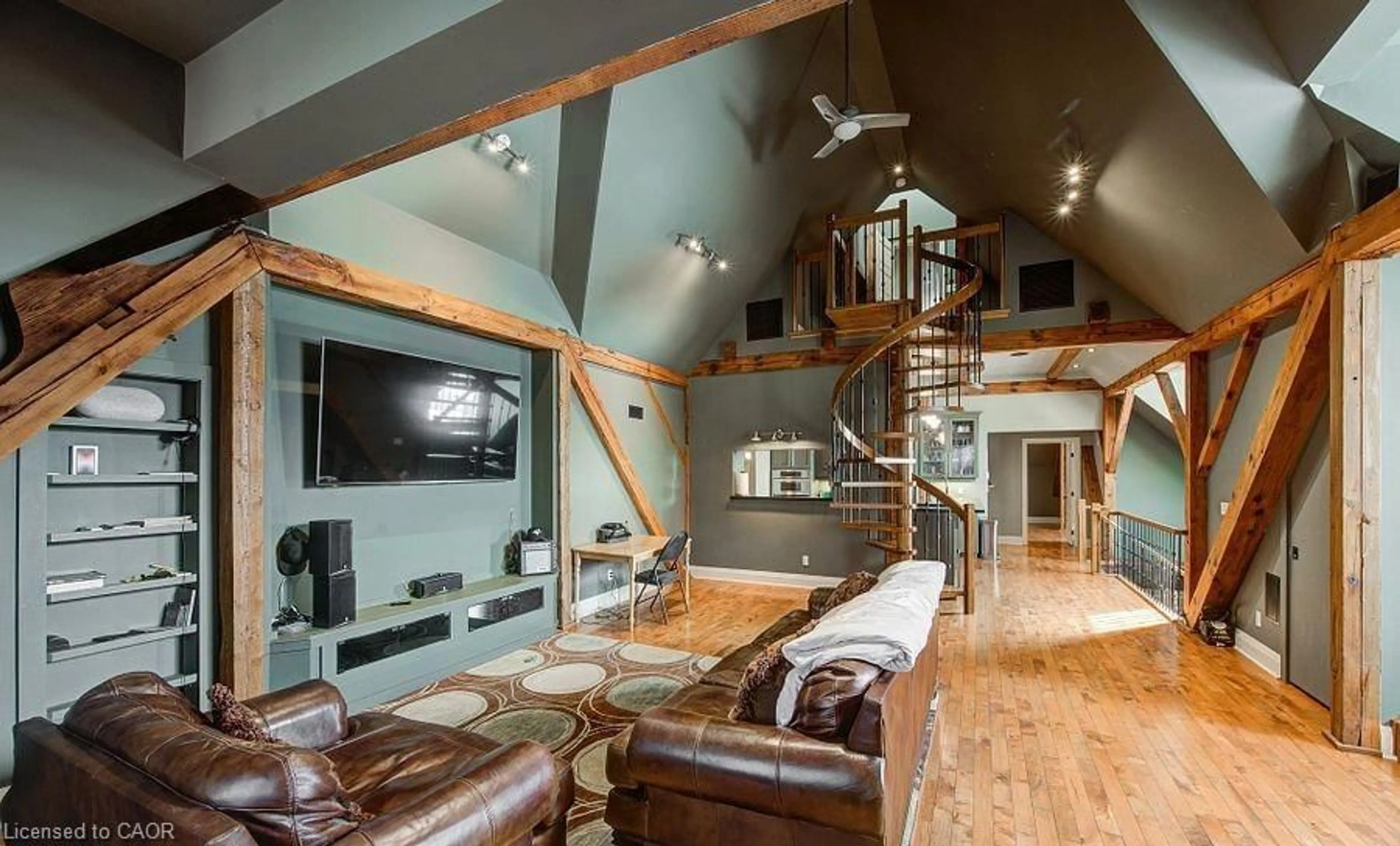 Home theater for 81 Broadway St #Unit 11, Woodstock Ontario N4S 3A1