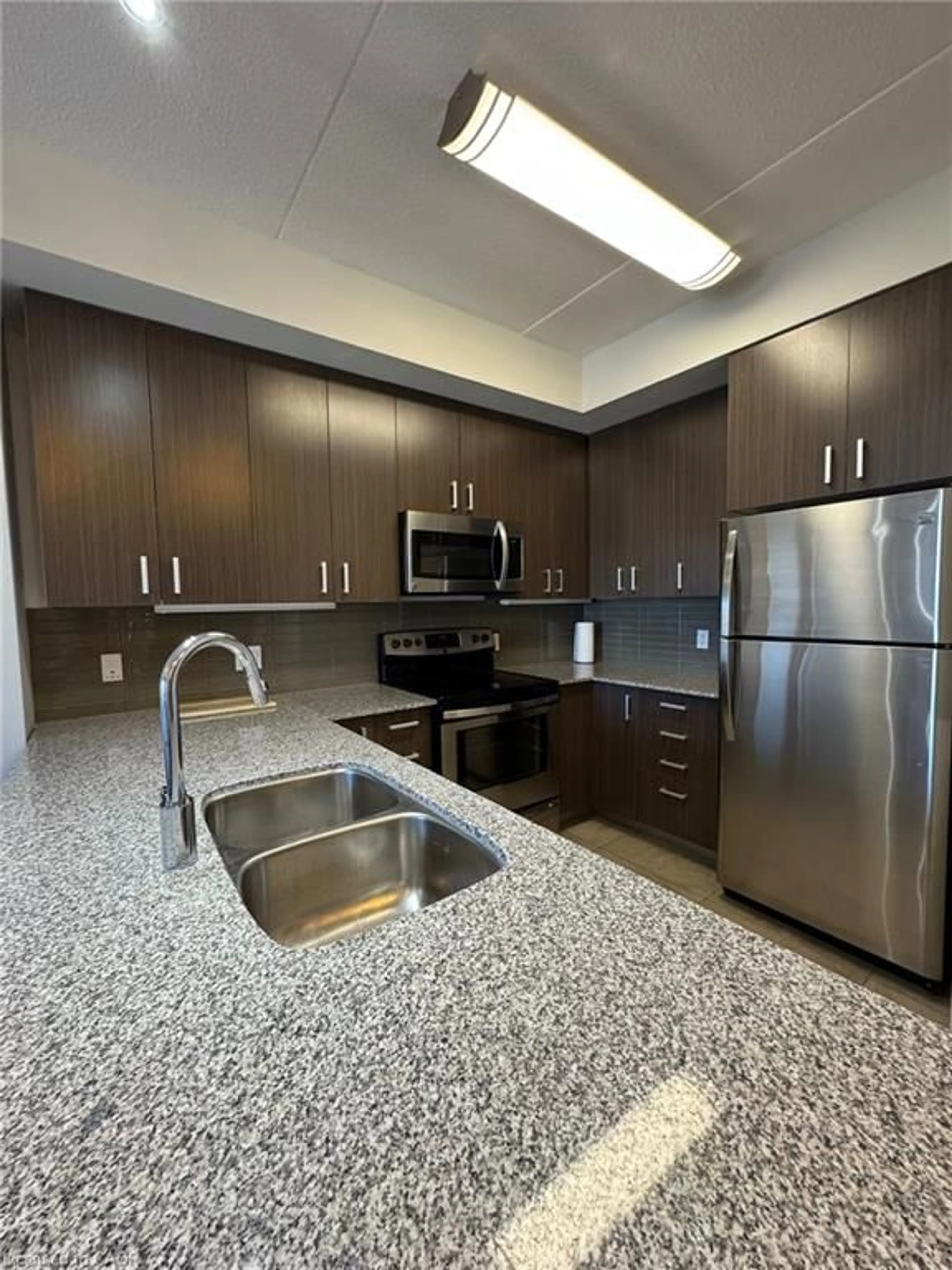 Standard kitchen, unknown for 62 Balsam St #H405, Waterloo Ontario N2L 3H2