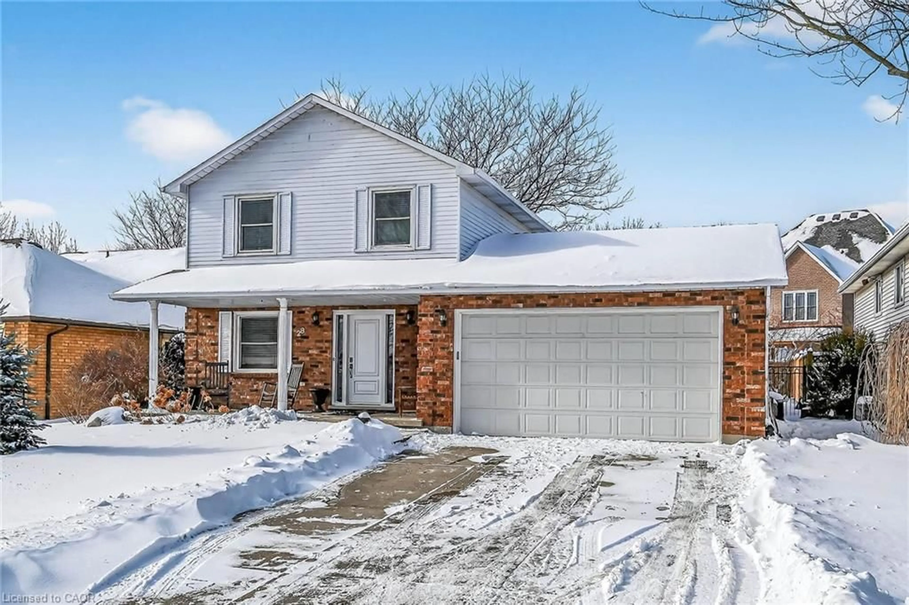 Home with brick exterior material, street for 28 Buchanan Dr, Caledonia Ontario N3W 1H1