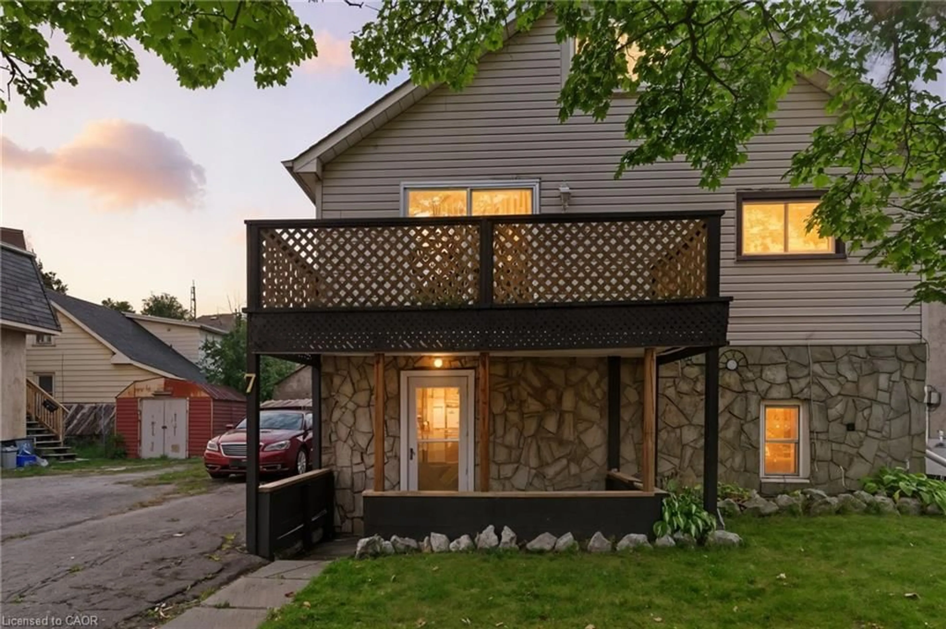 Unknown for 7 Balmoral Ave, Welland Ontario L3B 1S3