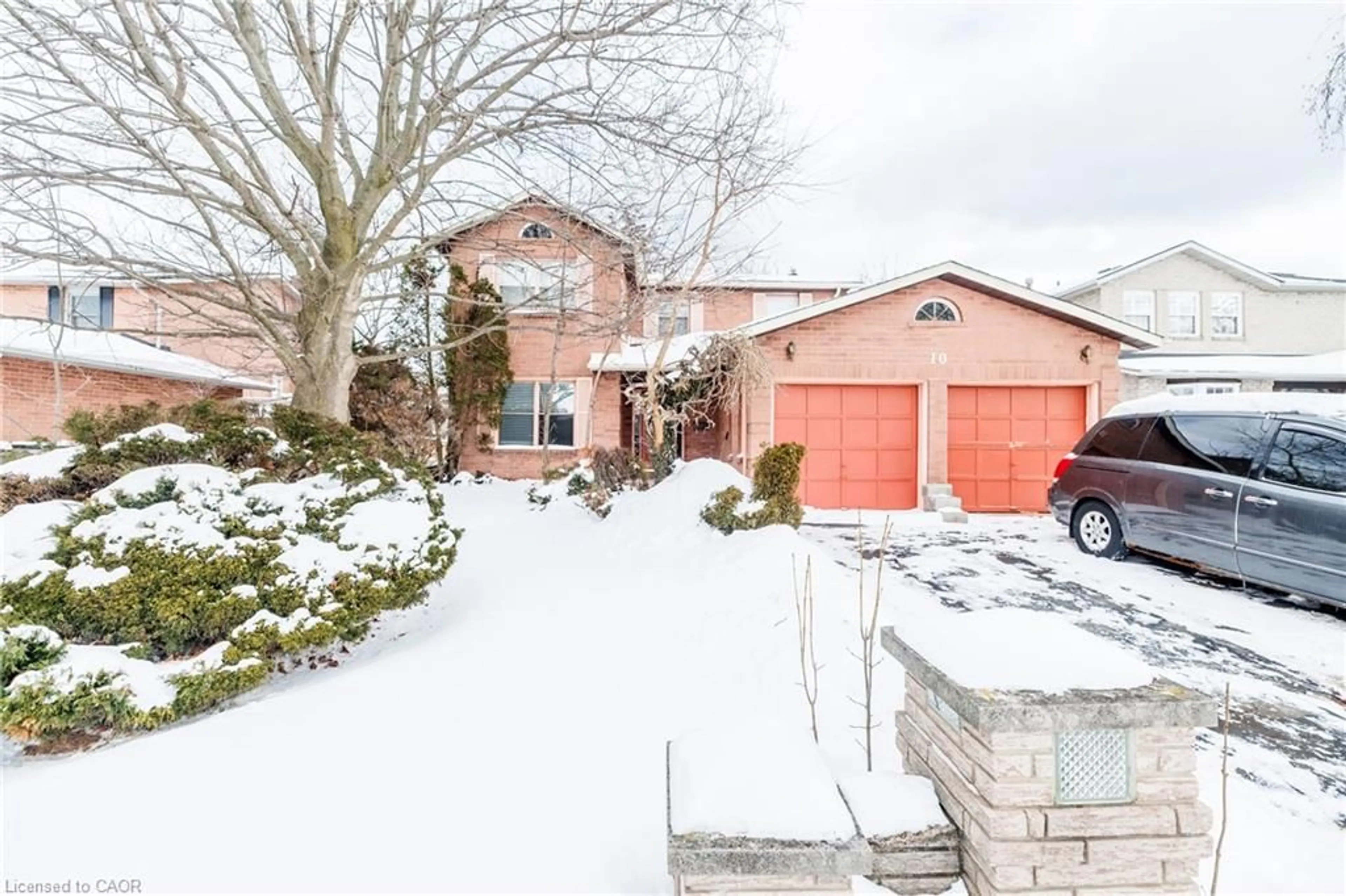 Unknown for 10 Jeanette Ave, Grimsby Ontario L3M 5B8