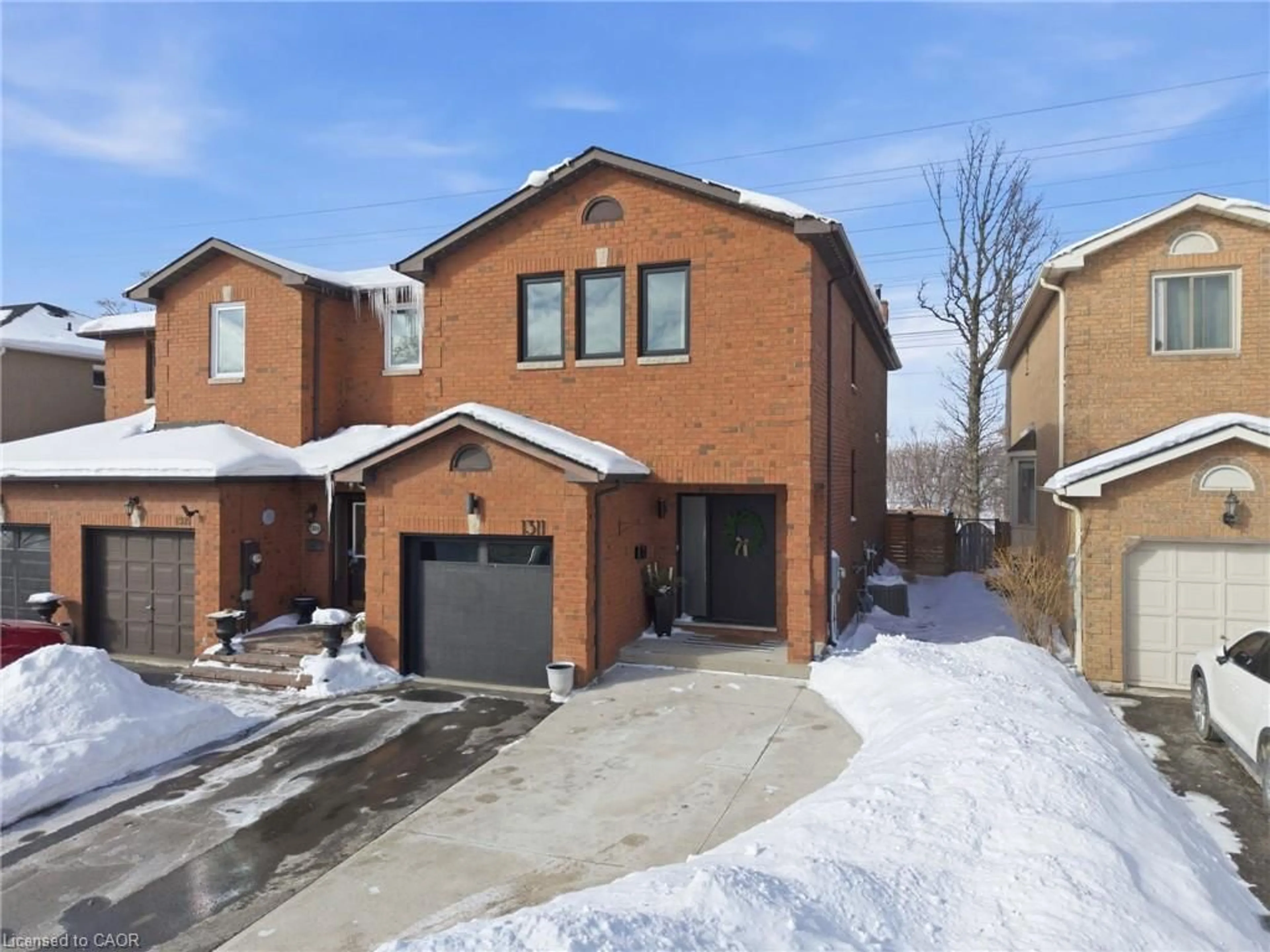 Home with brick exterior material, street for 1311 Treeland St, Burlington Ontario L7R 3T5