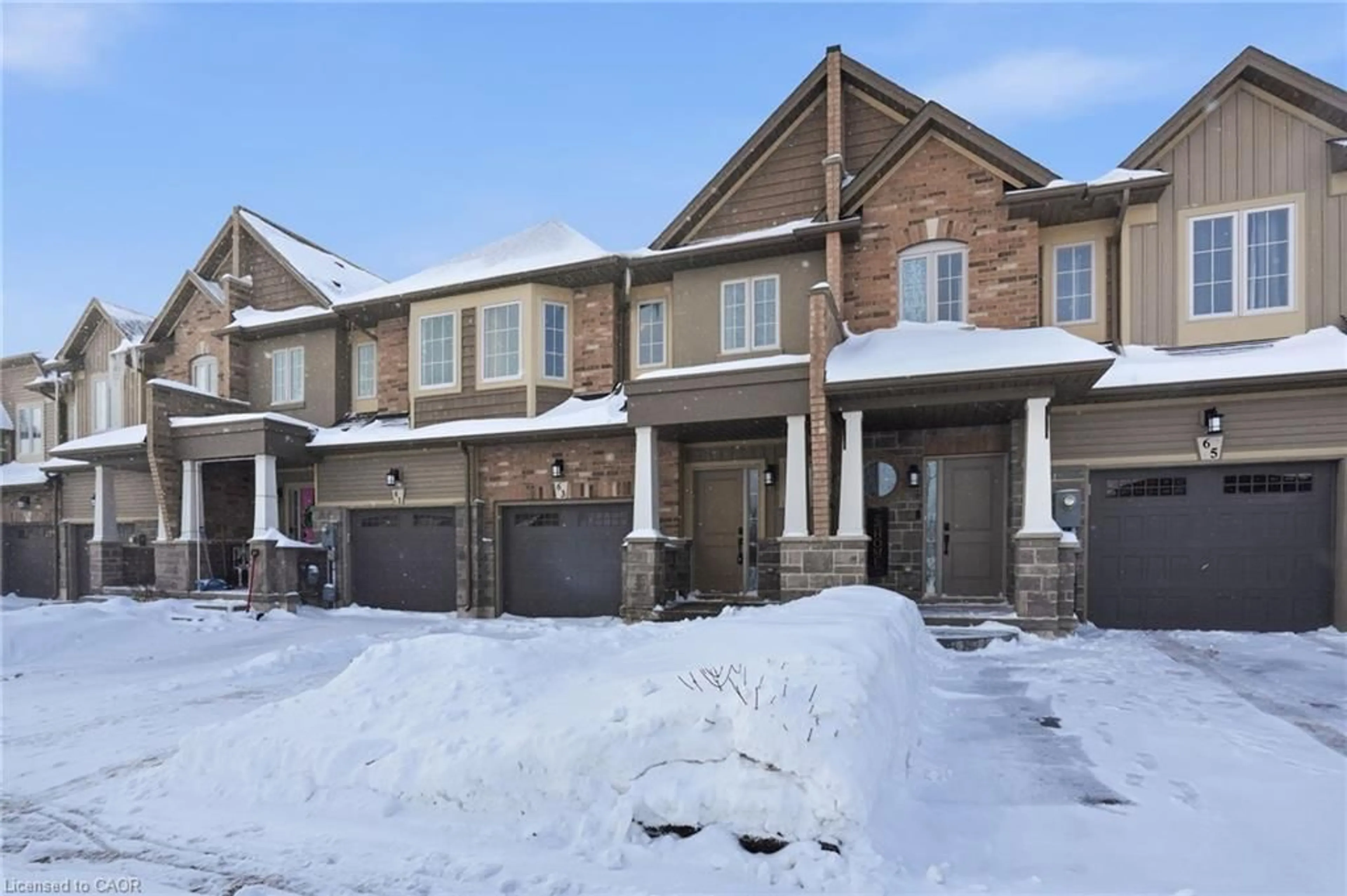 Home with brick exterior material, street for 63 Dennis Dr, Smithville Ontario L0R 2A0