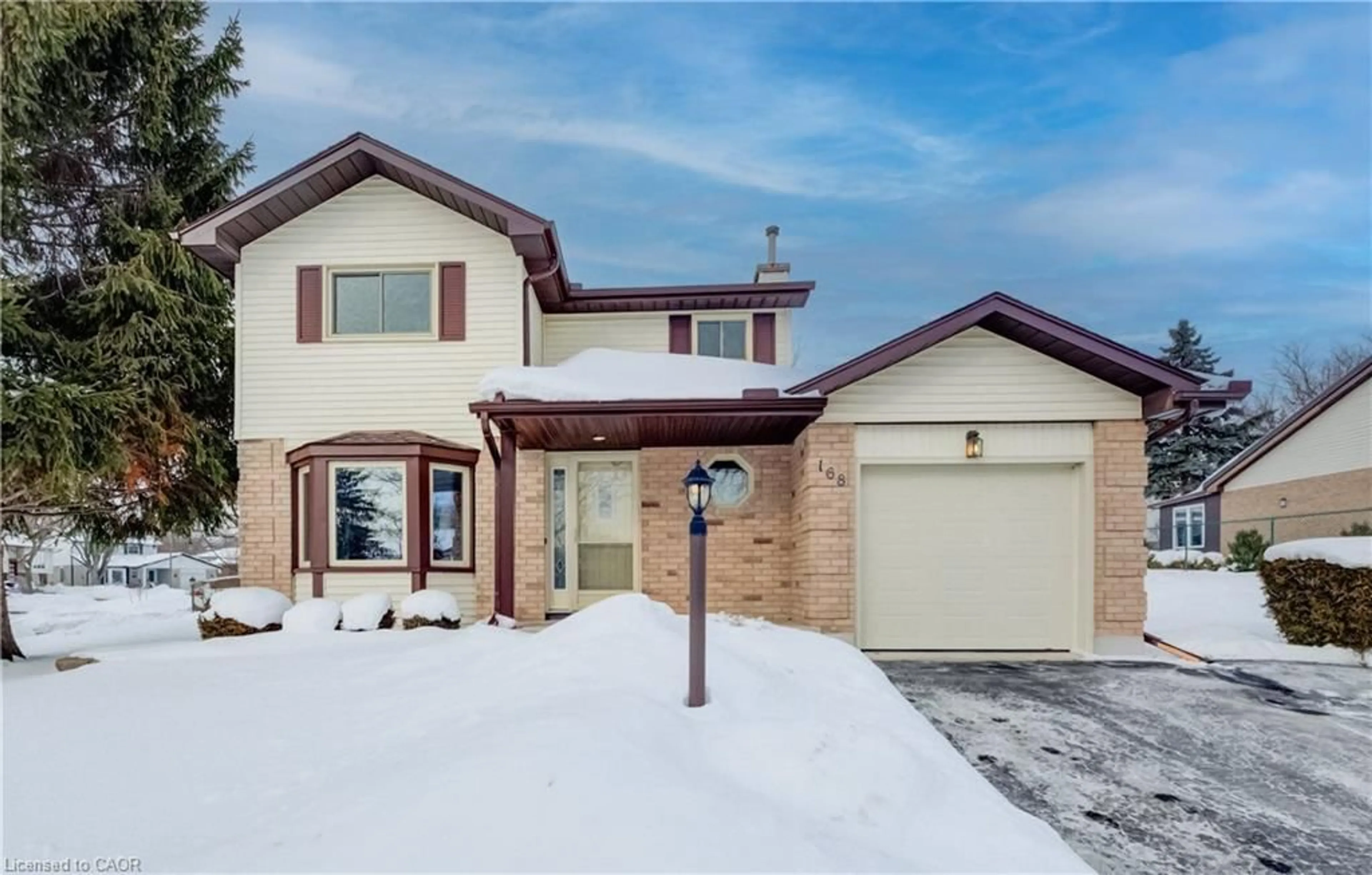 Home with brick exterior material, street for 168 Oneida Pl, Kitchener Ontario N2A 3G4
