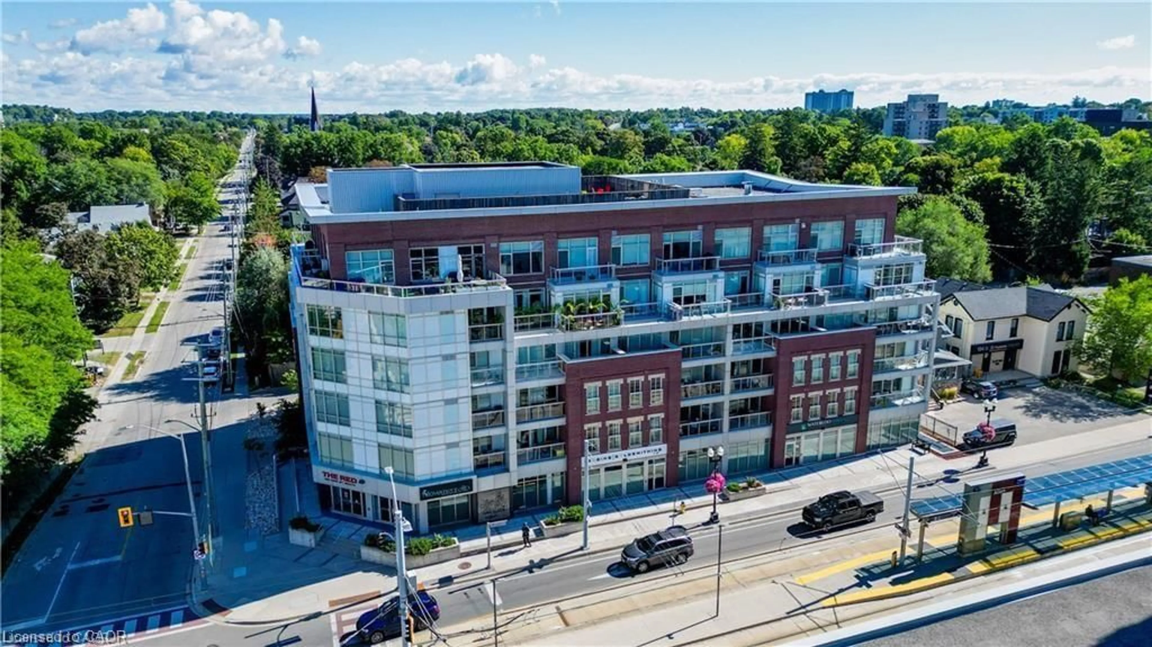 A pic from outside/outdoor area/front of a property/back of a property/a pic from drone, building for 188 King St #402, Waterloo Ontario N2J 0C6