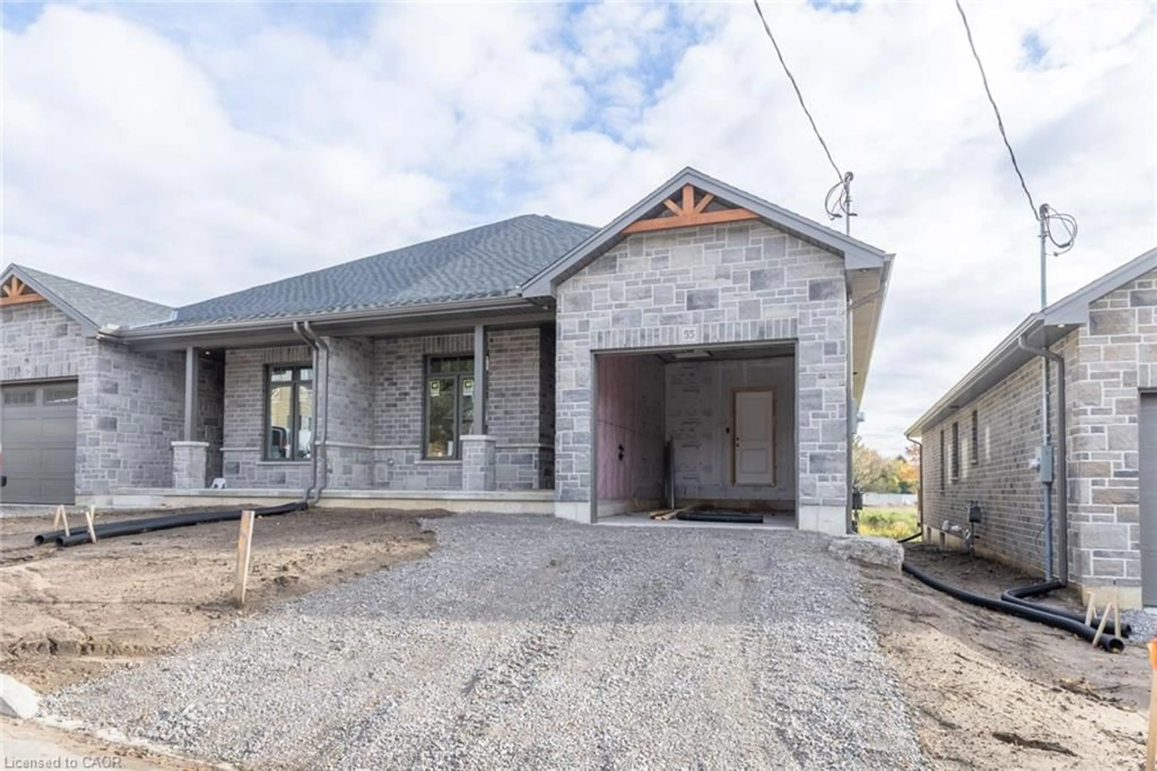 Home with brick exterior material, building for 55 Norfolk St, Waterford Ontario N0E 1Y0