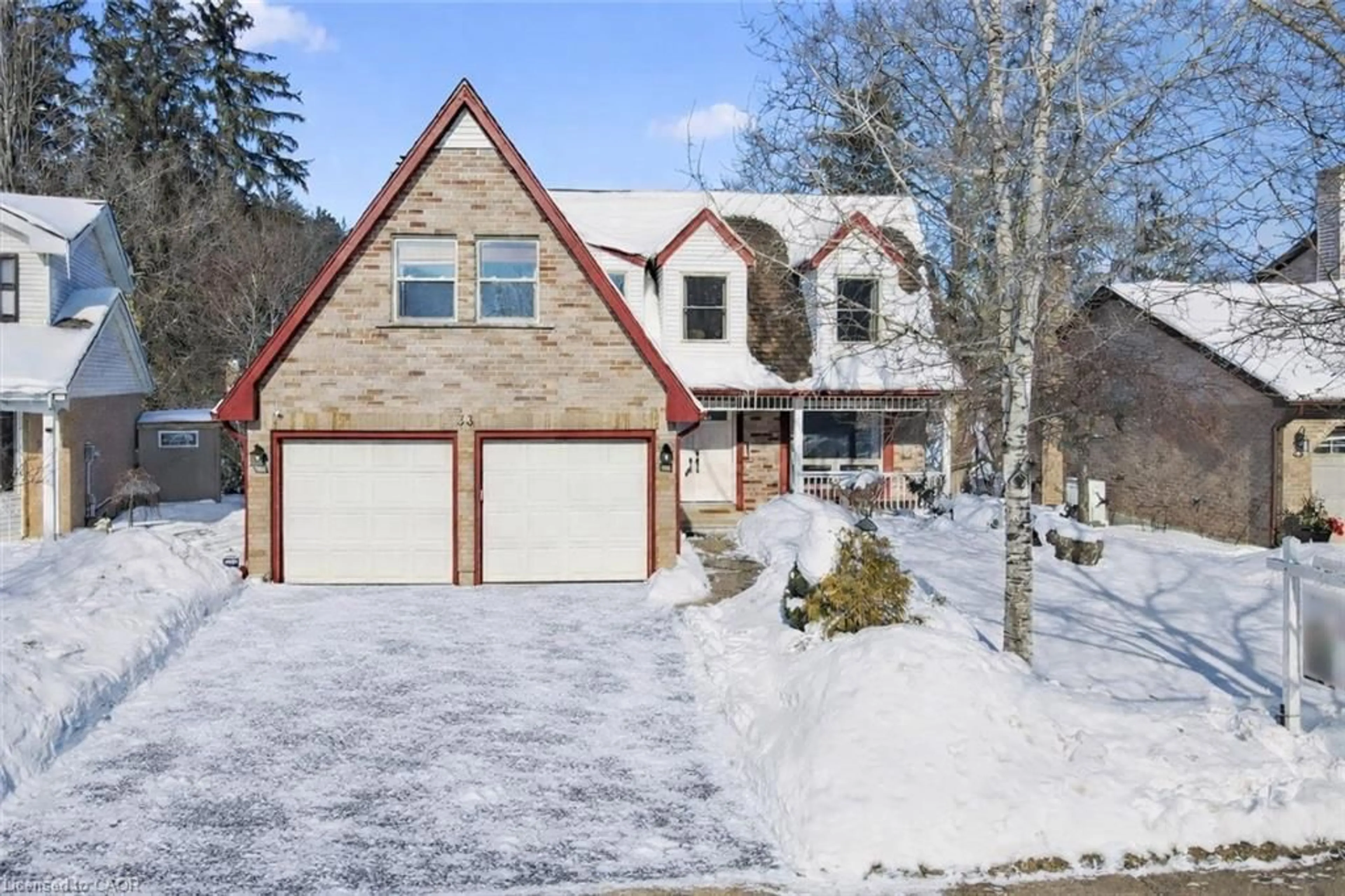 Home with brick exterior material, street for 33 Manitoulin Cres, Kitchener Ontario N2A 3J4