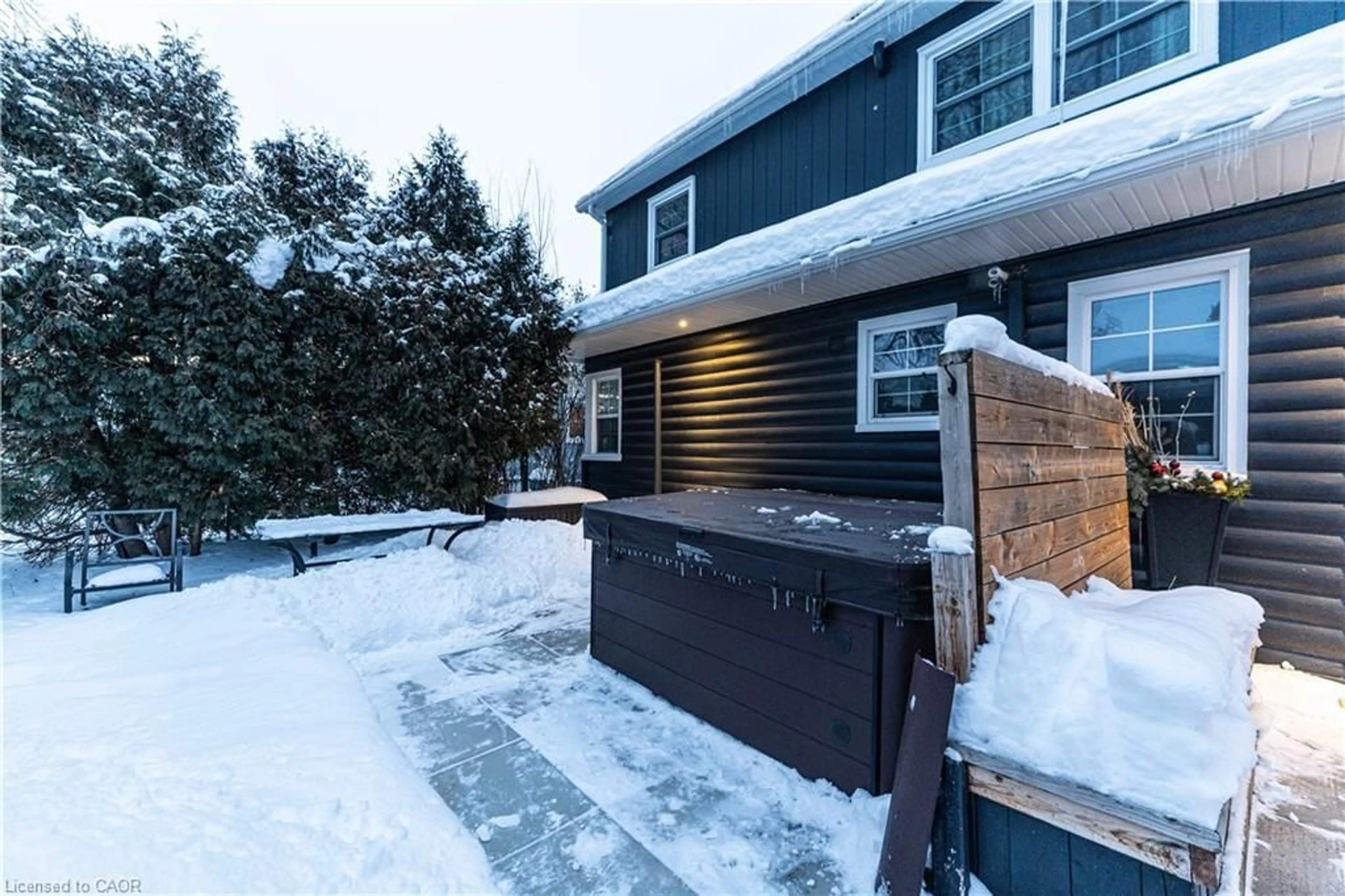 Unknown for 331 St. Paul St, St. Catharines Ontario L2R 6P7