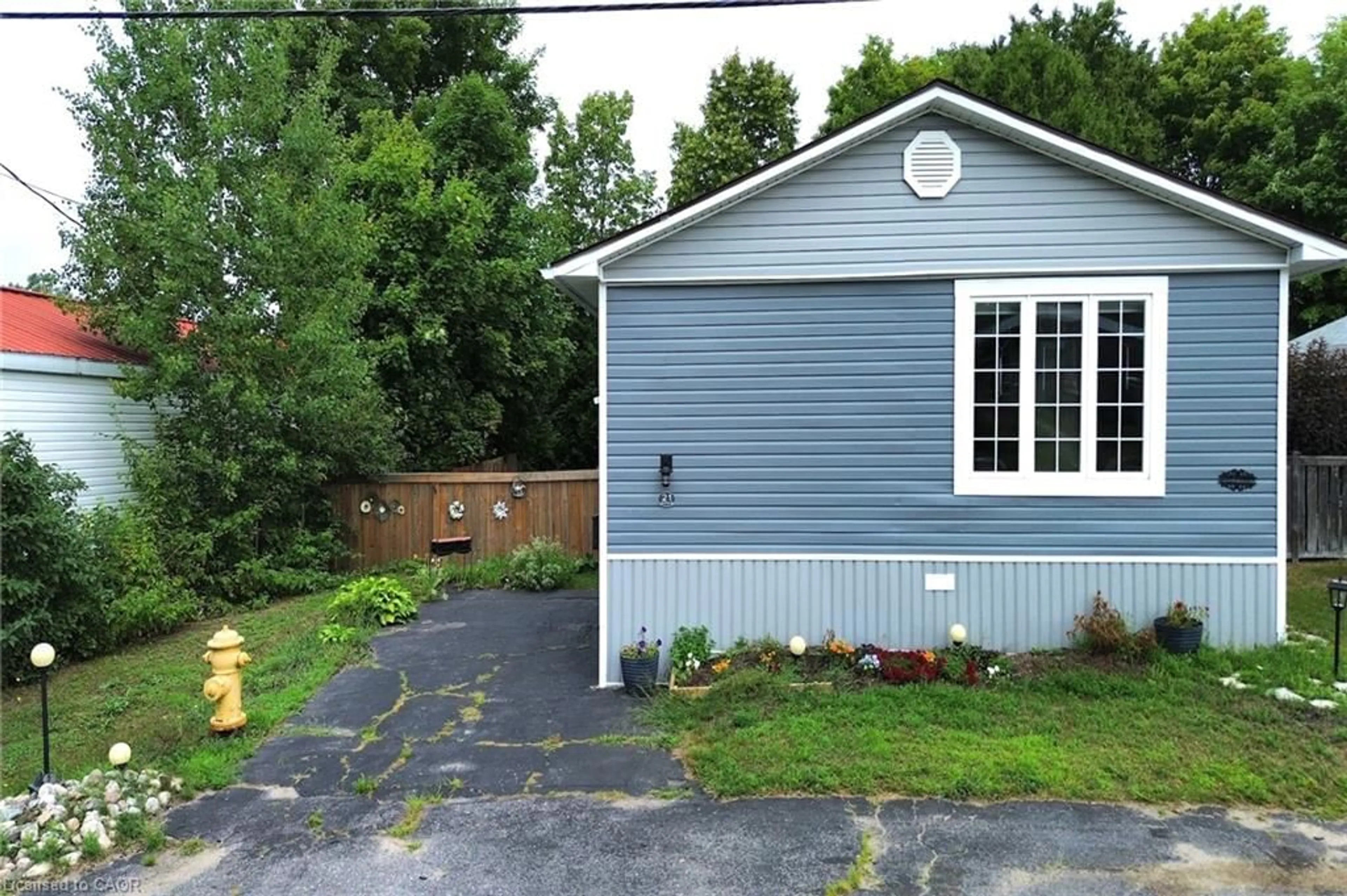 Shed for 21 Westhill Rd, Elliot Lake Ontario P5A 1A4