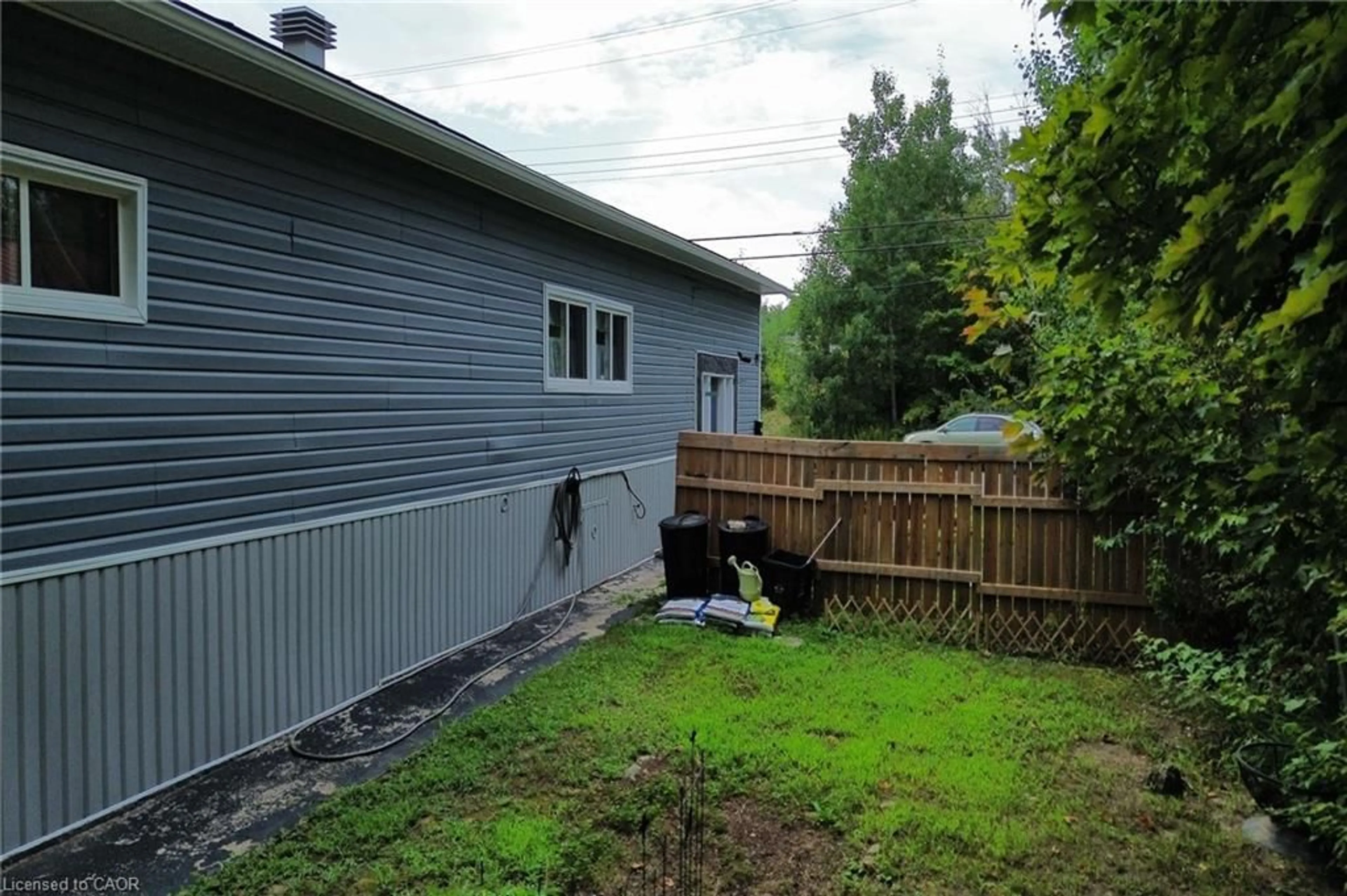 Unknown for 21 Westhill Rd, Elliot Lake Ontario P5A 1A4