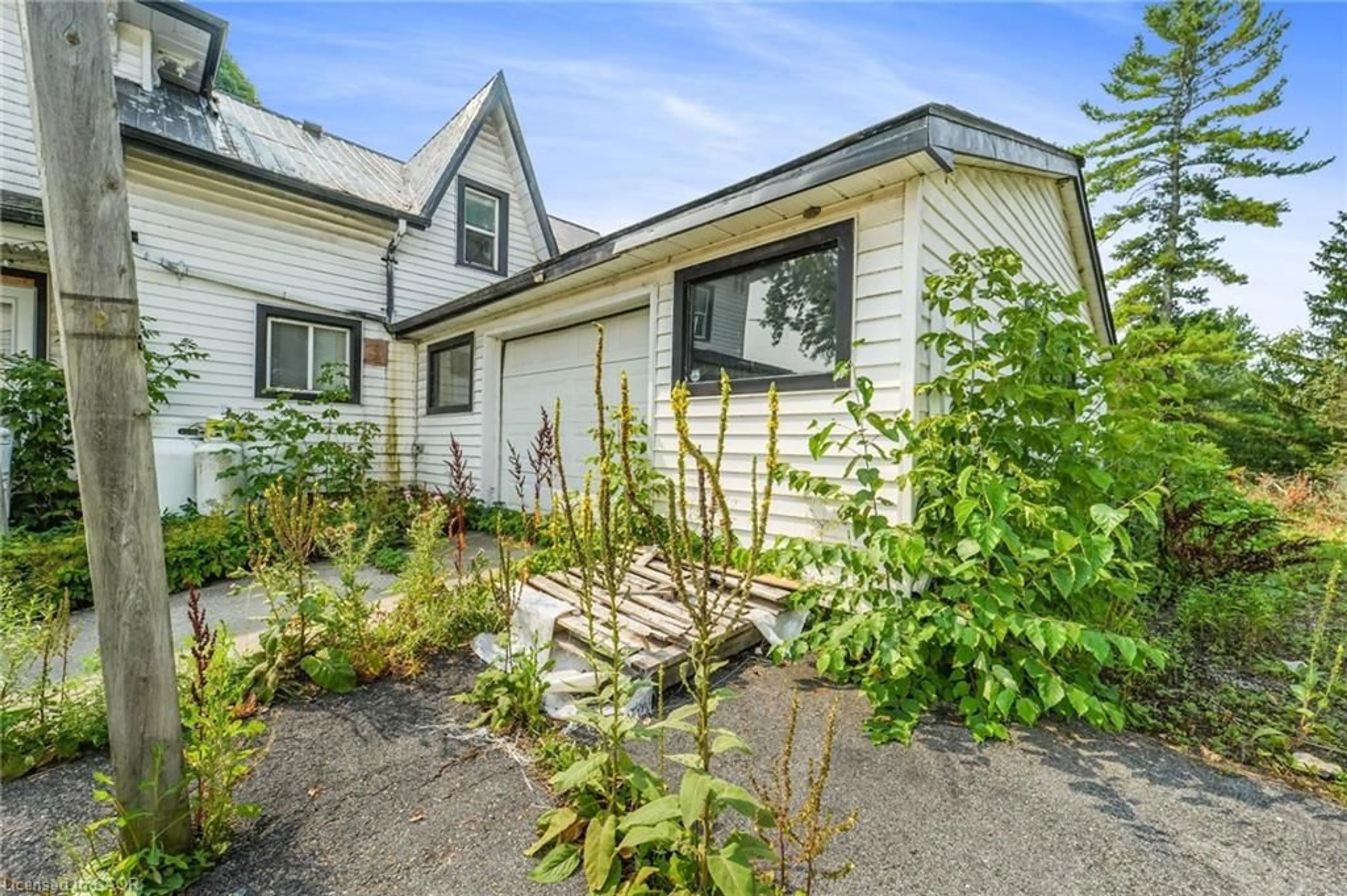 Unknown for 4268 County Road 6, Stone Mills Ontario K0K 3N0