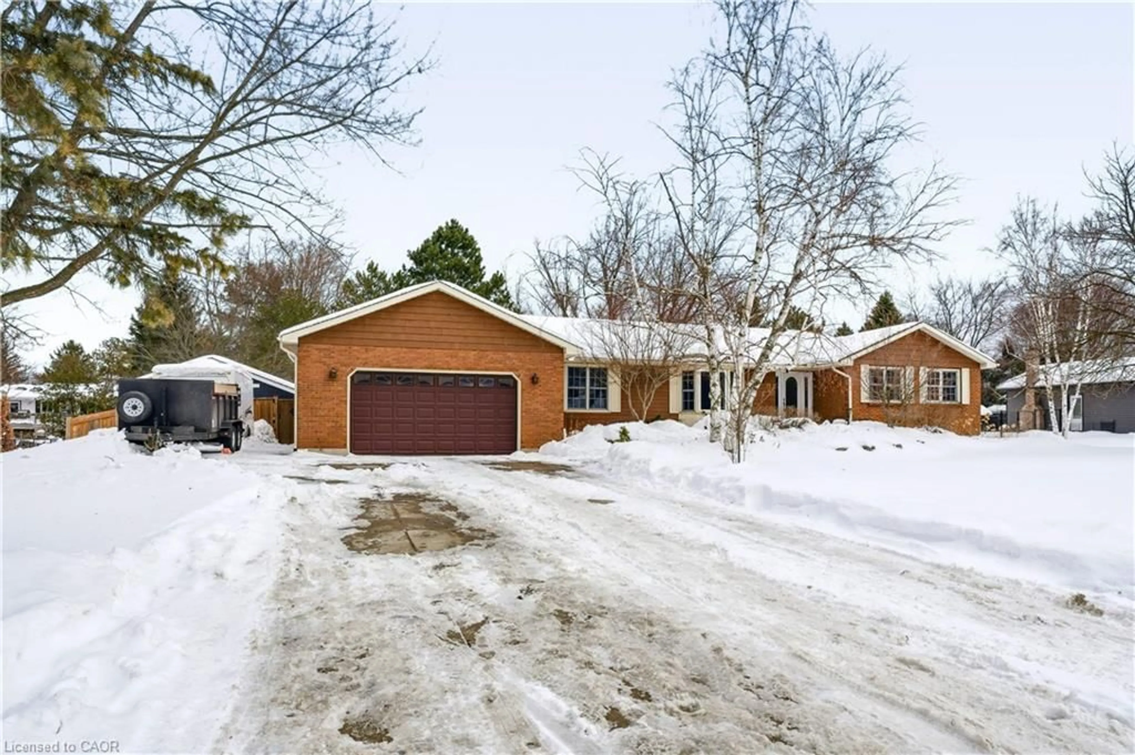 Home with brick exterior material, street for 41 John Martin Cres, Millgrove Ontario L0R 2H0