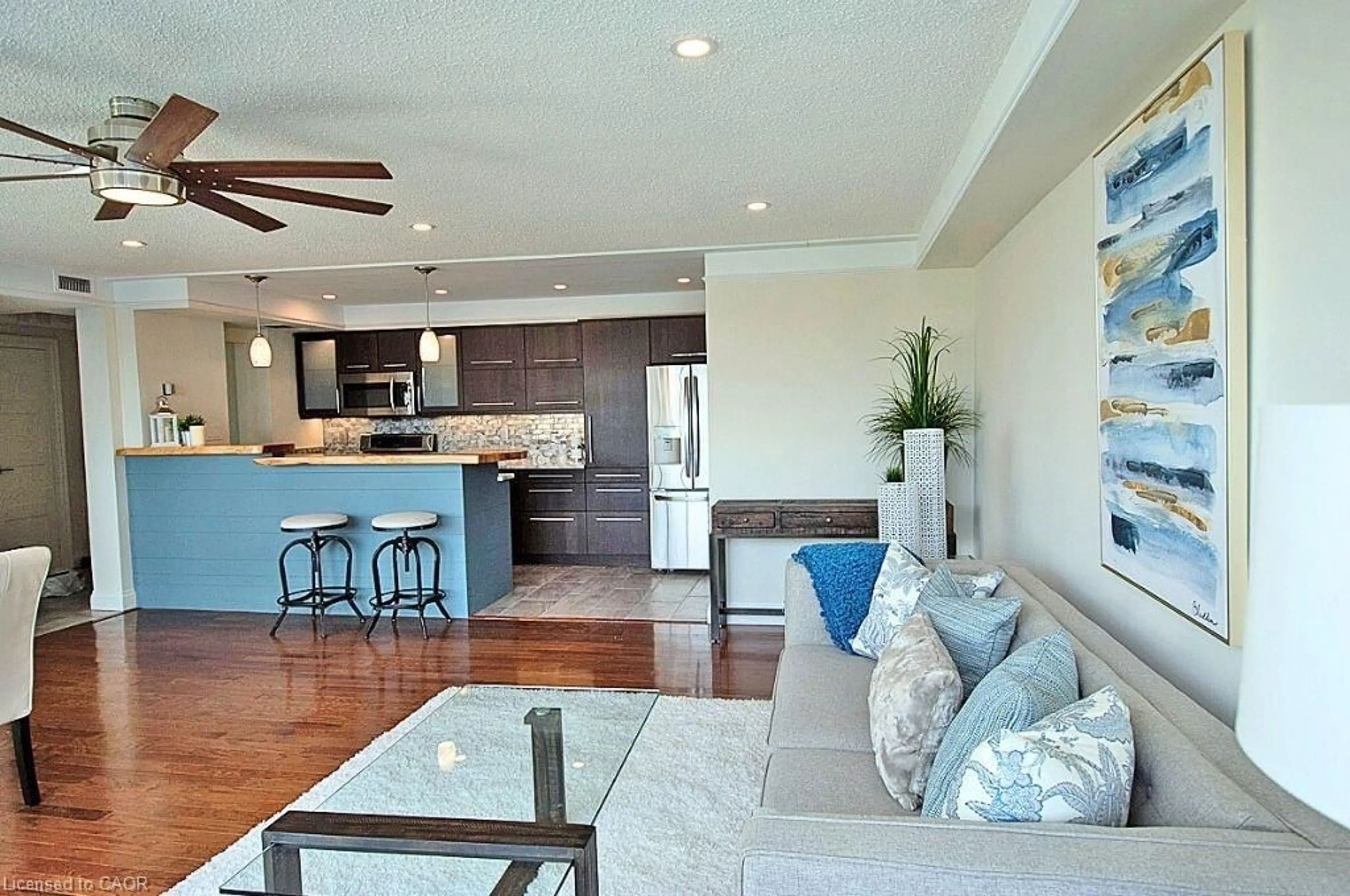 Open concept kitchen, unknown for 120 Duke St #1604, Hamilton Ontario L8P 4T1