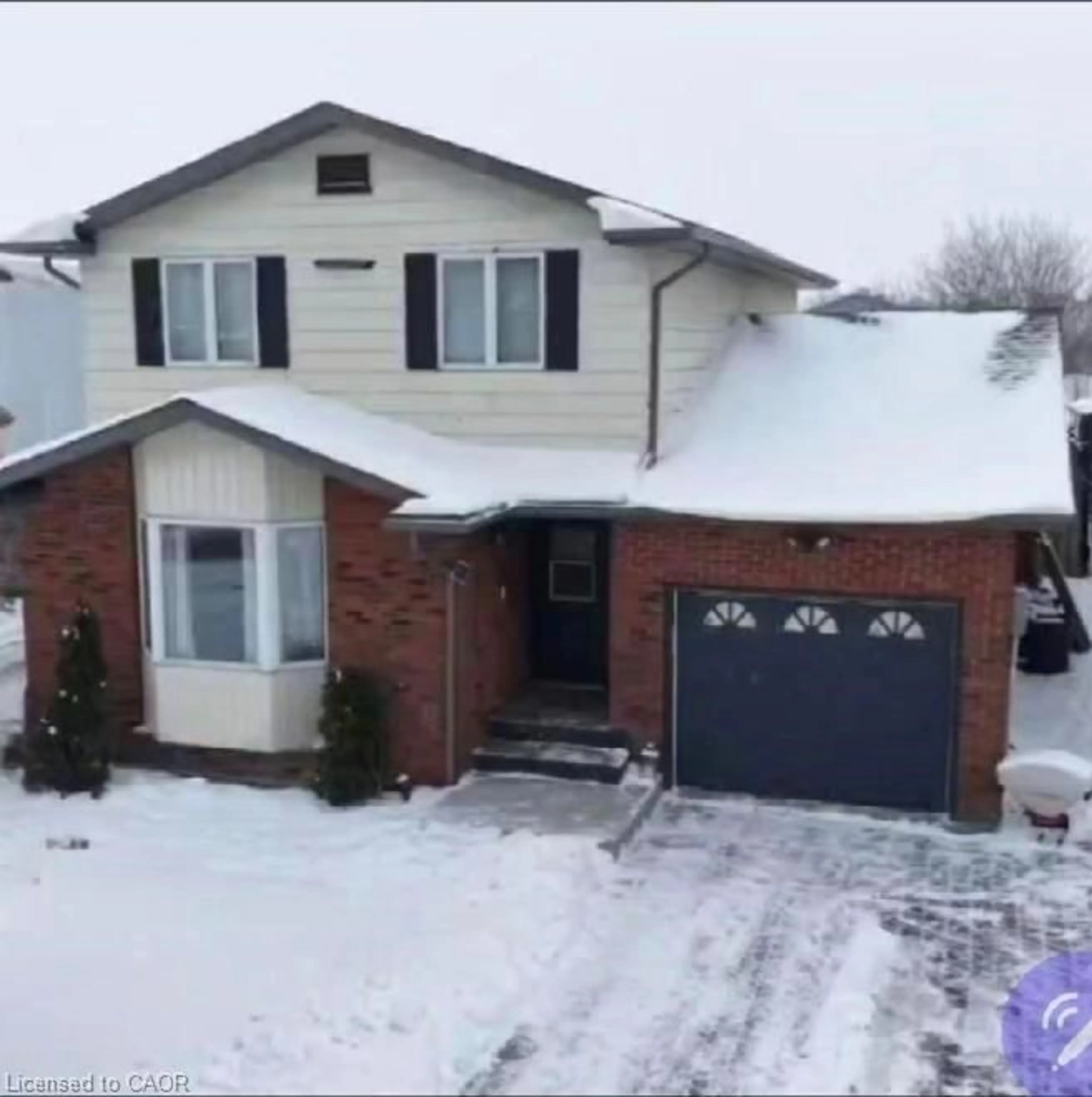 Home with brick exterior material, street for 286-288 Green Mountain Rd, Stoney Creek Ontario L8J 3A5