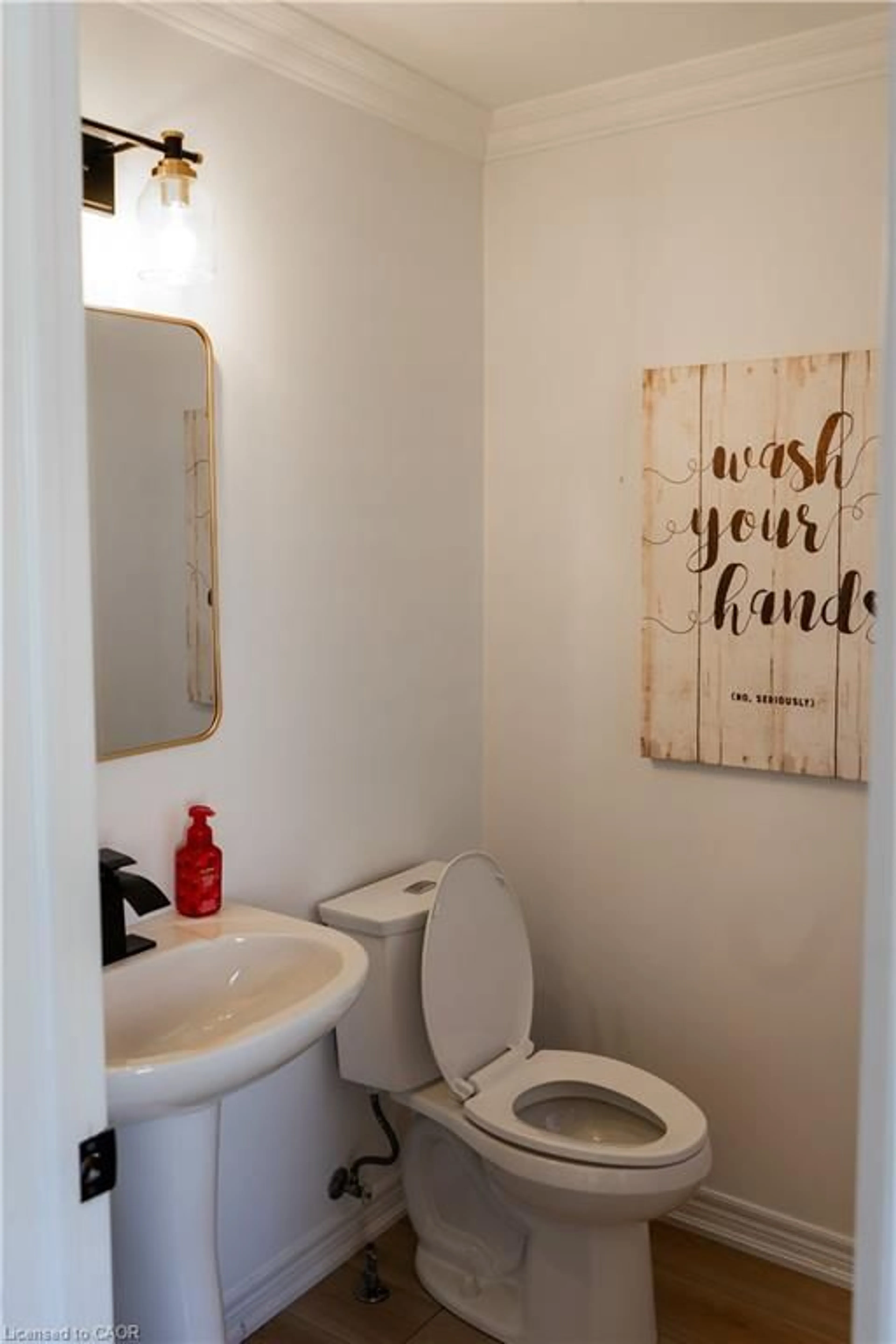 Standard bathroom, unknown for 4614 Keystone Cres, Burlington Ontario L7M 0L9