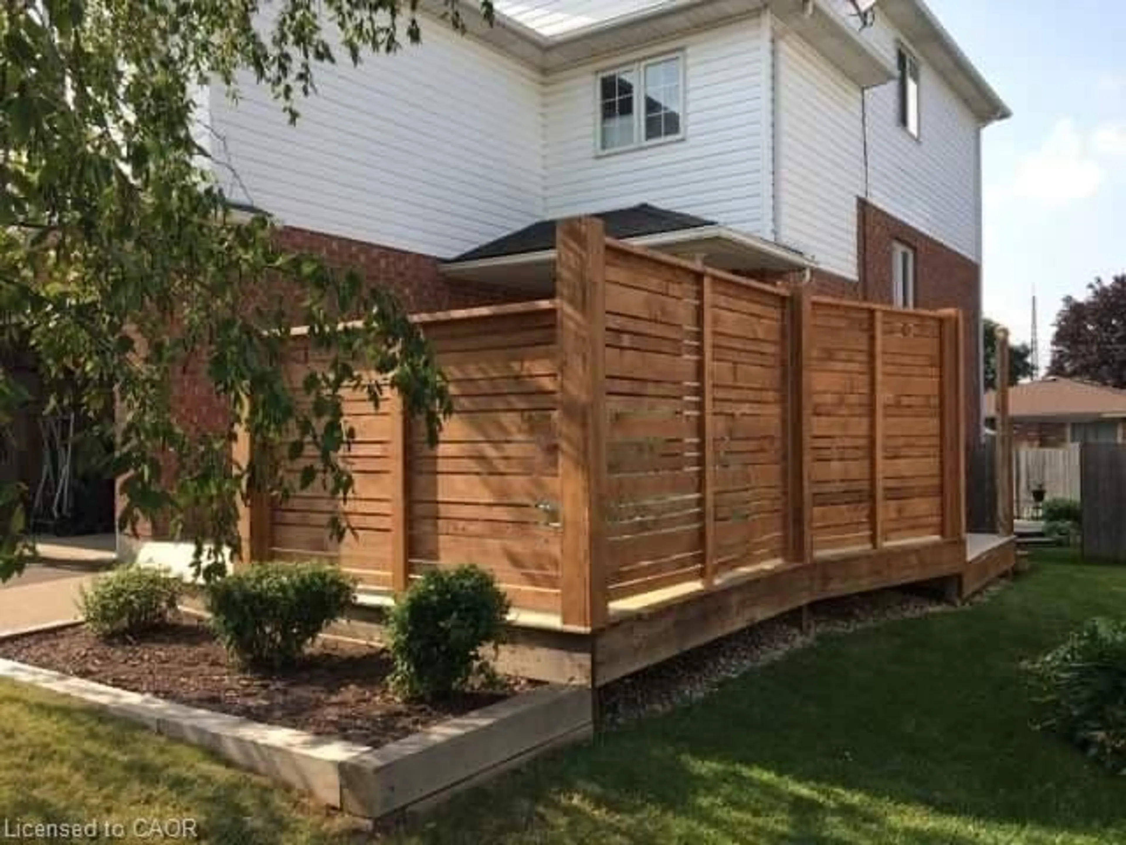 Unknown for 84 Walsh Cres, Stratford Ontario N5A 7X8