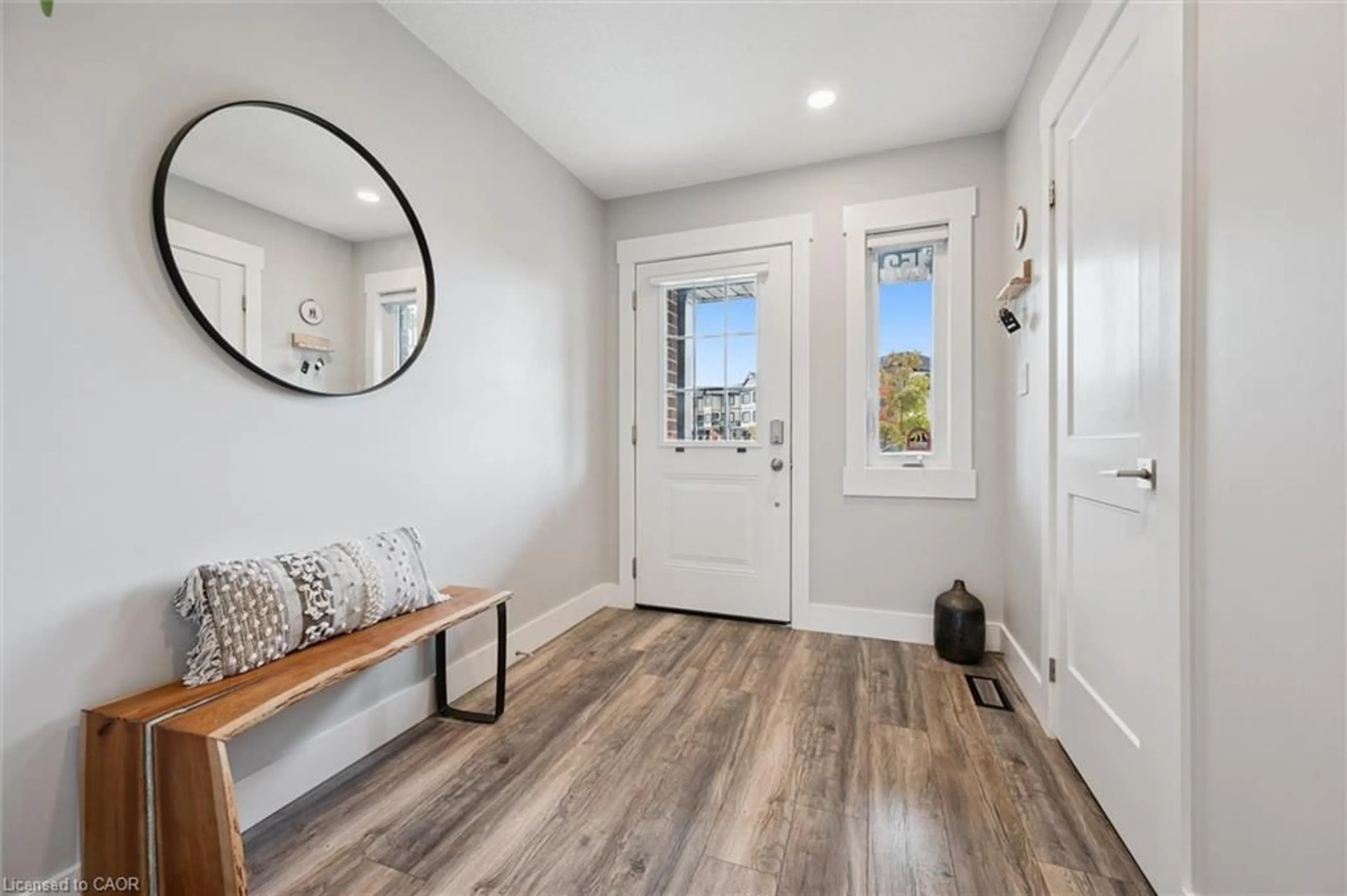 Indoor entryway for 153 Rochefort St, Kitchener Ontario N2R 0N1