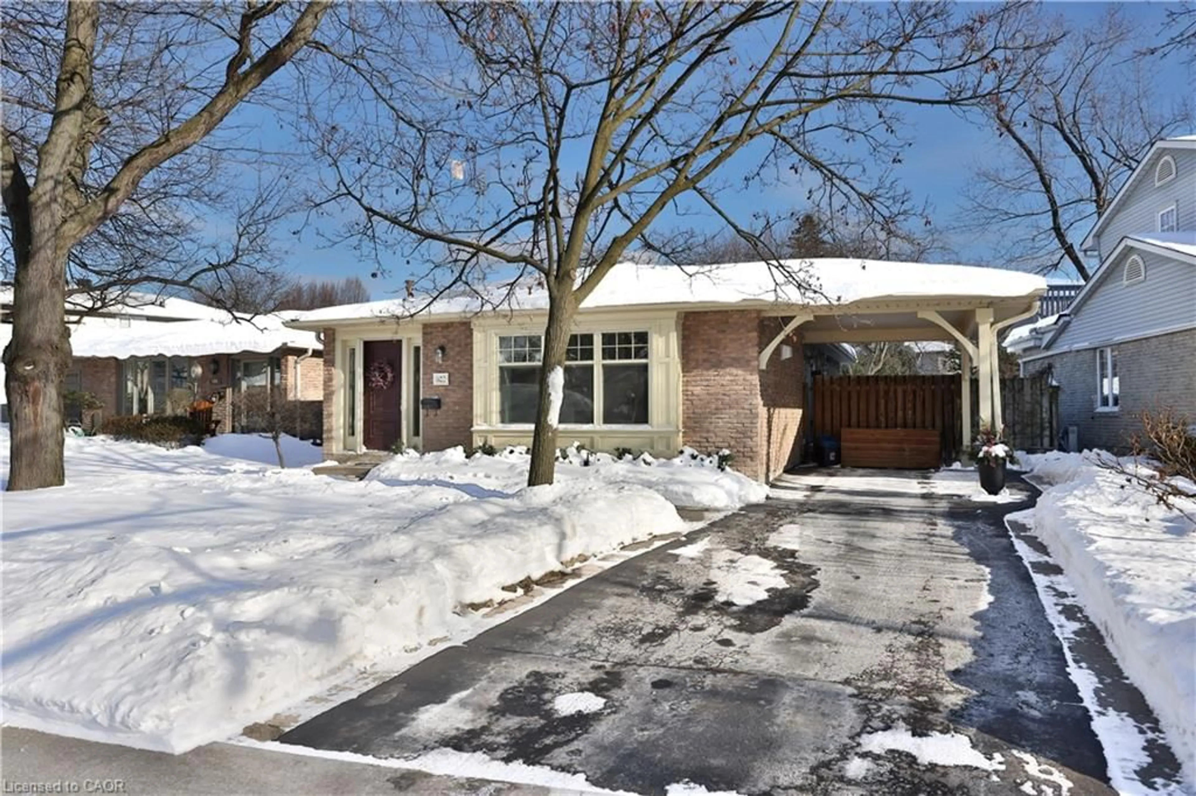 Home with brick exterior material, street for 502 Bohemia Cres, Oakville Ontario L6J 2K8