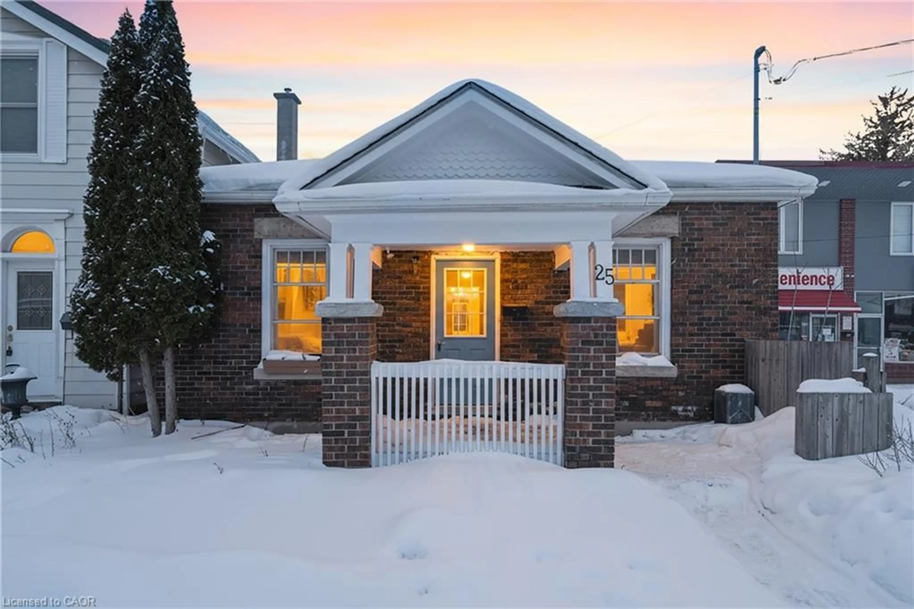 Home with brick exterior material, street for 25 London Rd, Guelph Ontario N1H 2B4