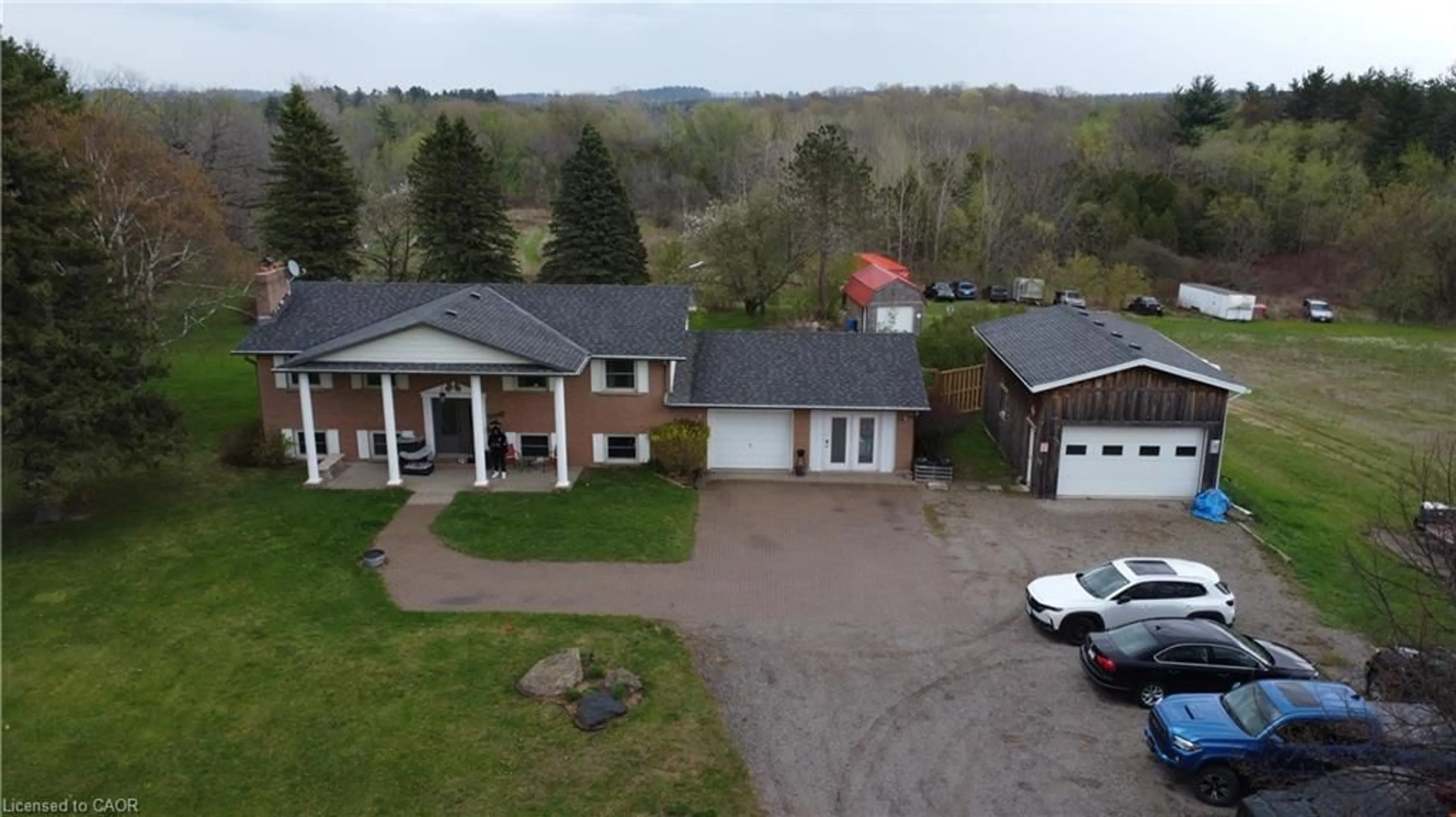 A pic from outside/outdoor area/front of a property/back of a property/a pic from drone, unknown for 24 Highway 24, Scotland Ontario N0E 1R0