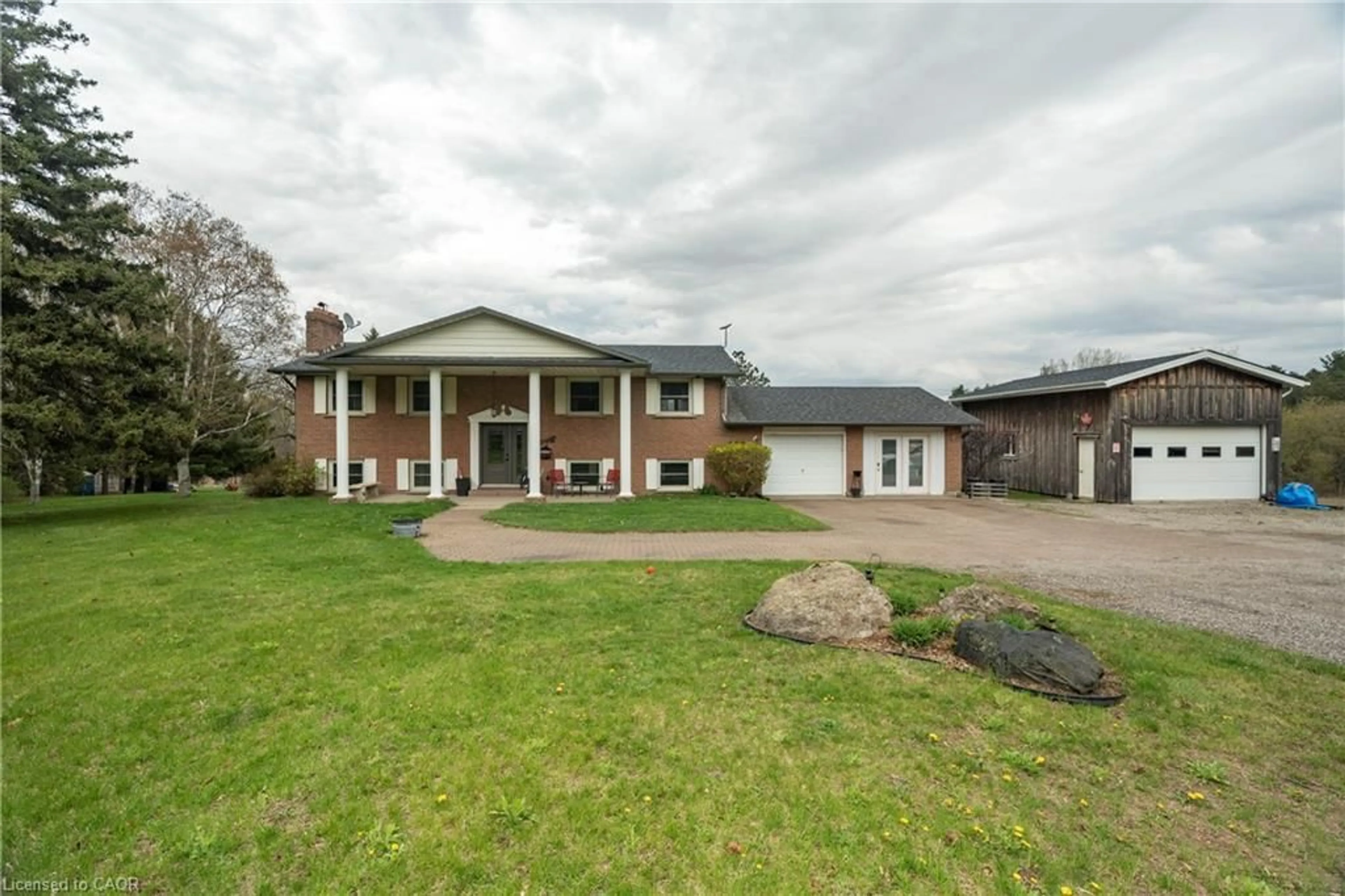 A pic from outside/outdoor area/front of a property/back of a property/a pic from drone, unknown for 24 Highway 24, Scotland Ontario N0E 1R0