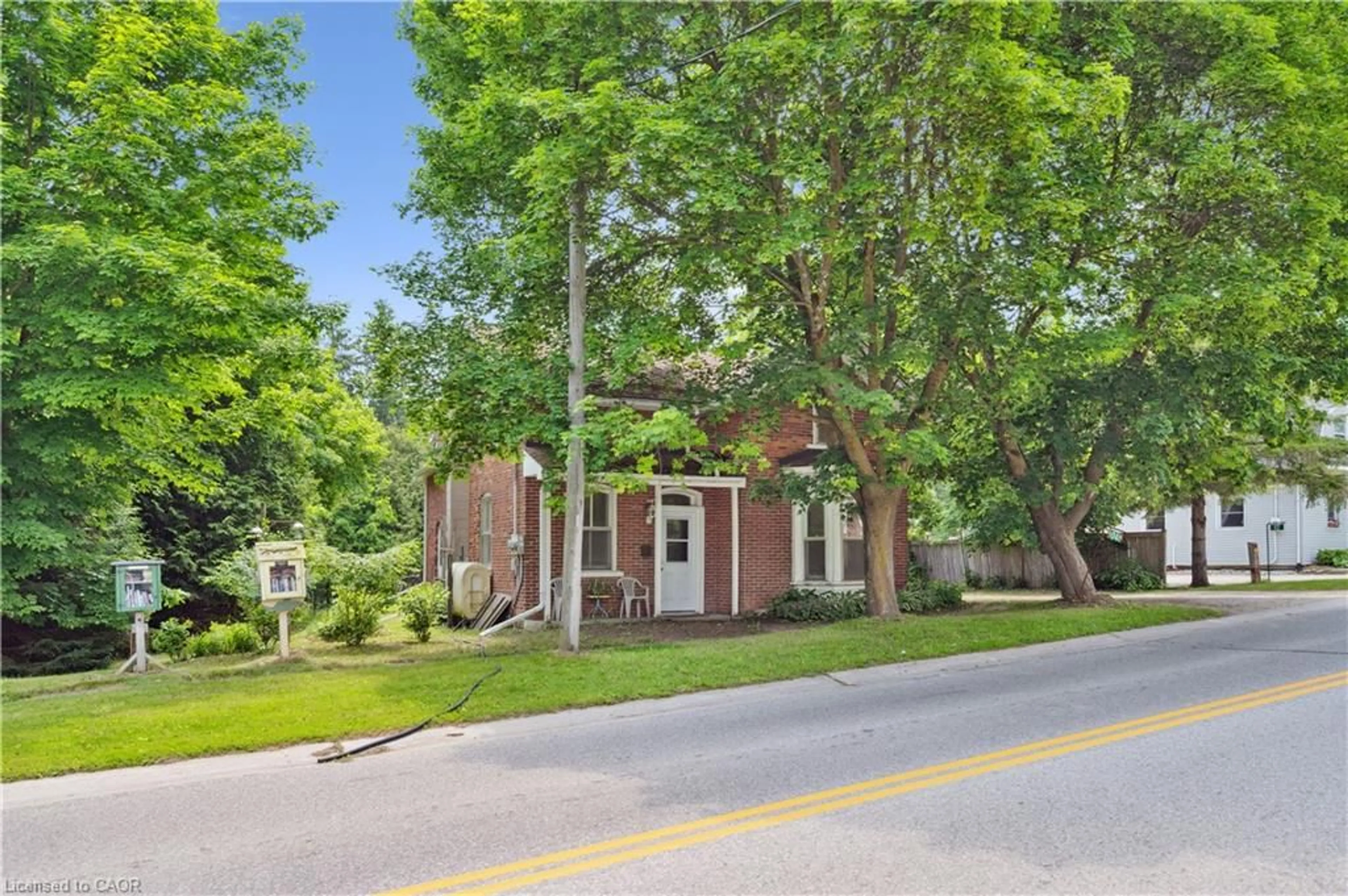 Home with brick exterior material, street for 46 Wellington Road 19, Belwood Ontario N0B 1J0