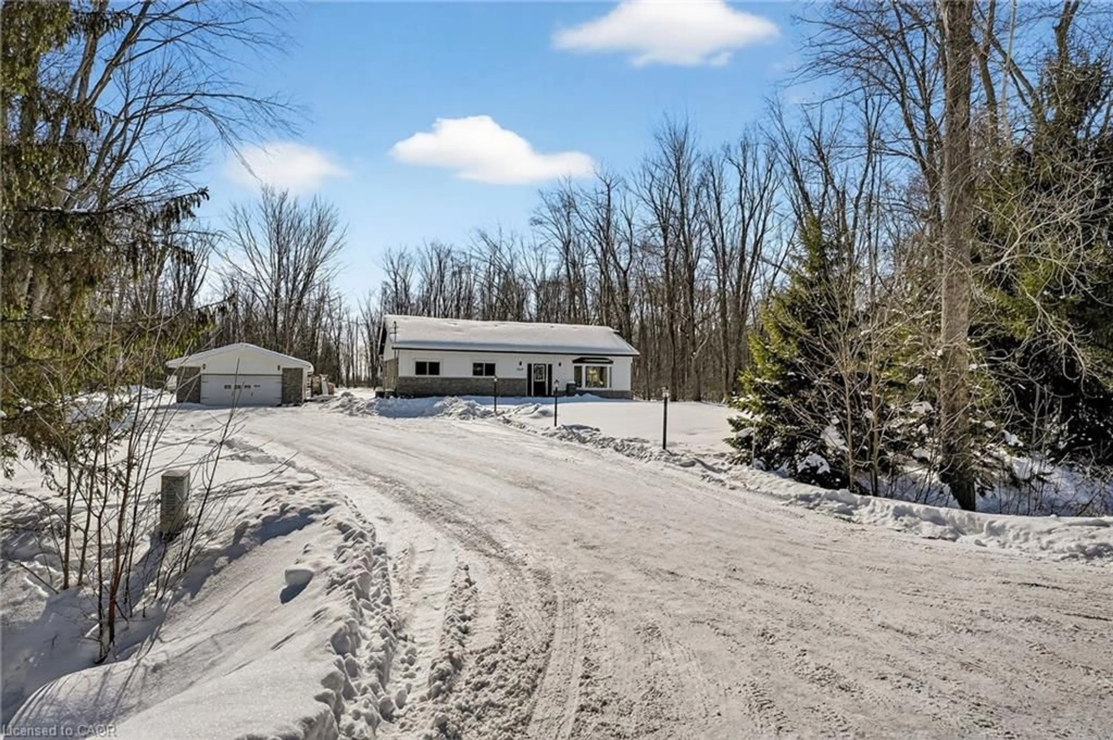 A pic from outside/outdoor area/front of a property/back of a property/a pic from drone, street for 32641 Bell Rd, Wainfleet Ontario L0S 1V0
