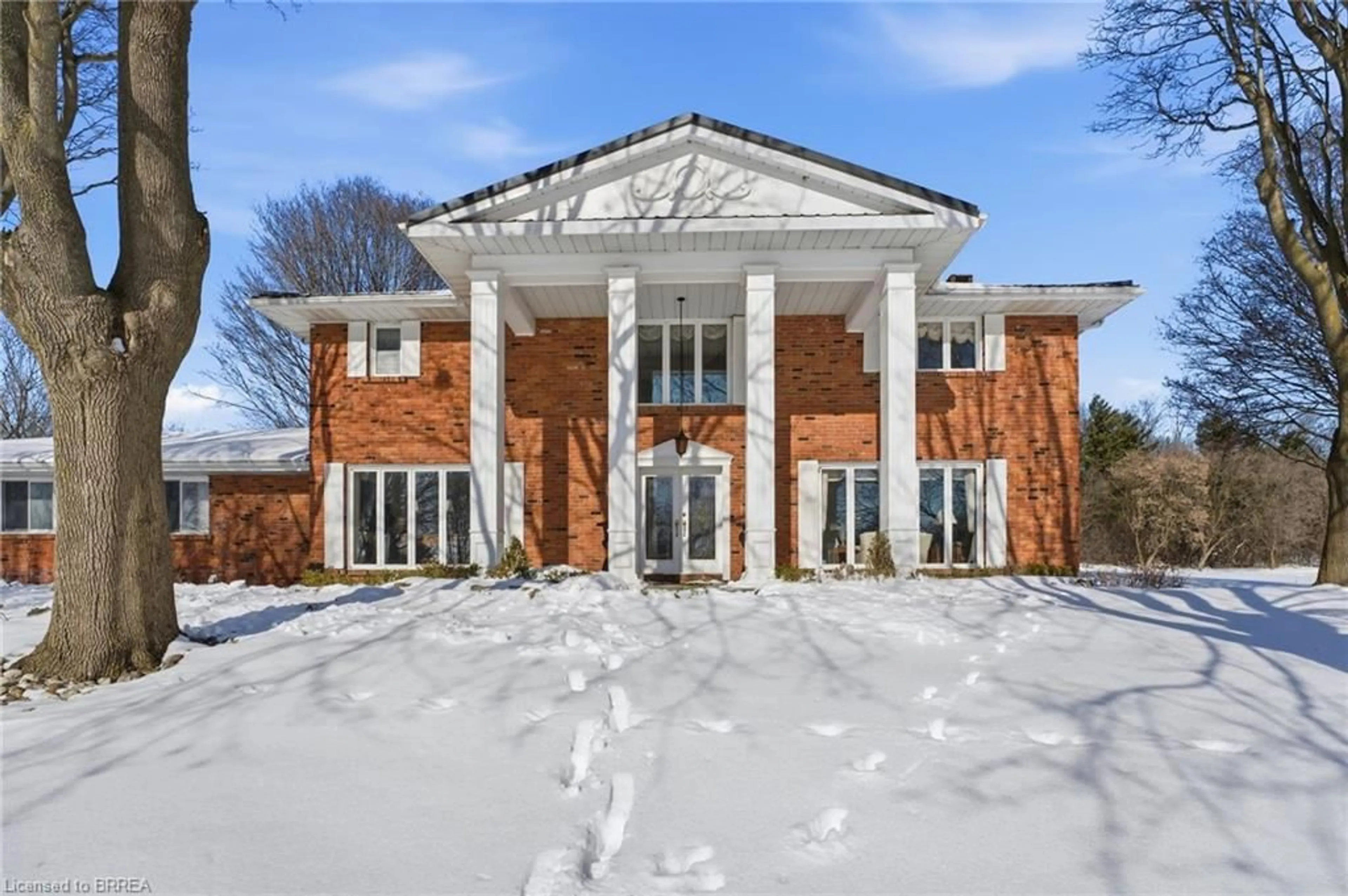 Home with brick exterior material, unknown for 545 German School Rd, Paris Ontario N3L 3E1