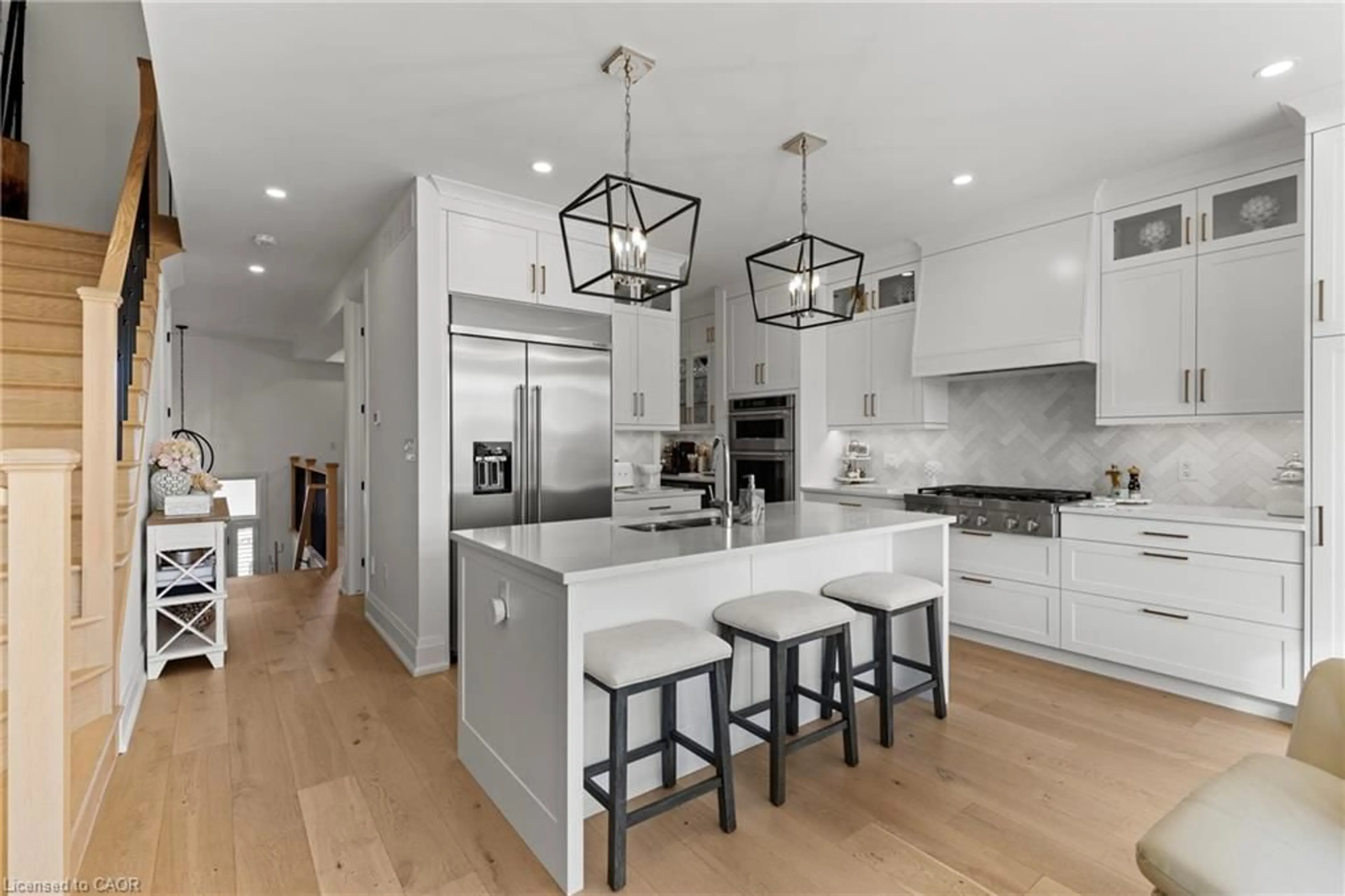 Open concept kitchen, unknown for 24 Willow Bank Common, St. Catharines Ontario L2S 4C8