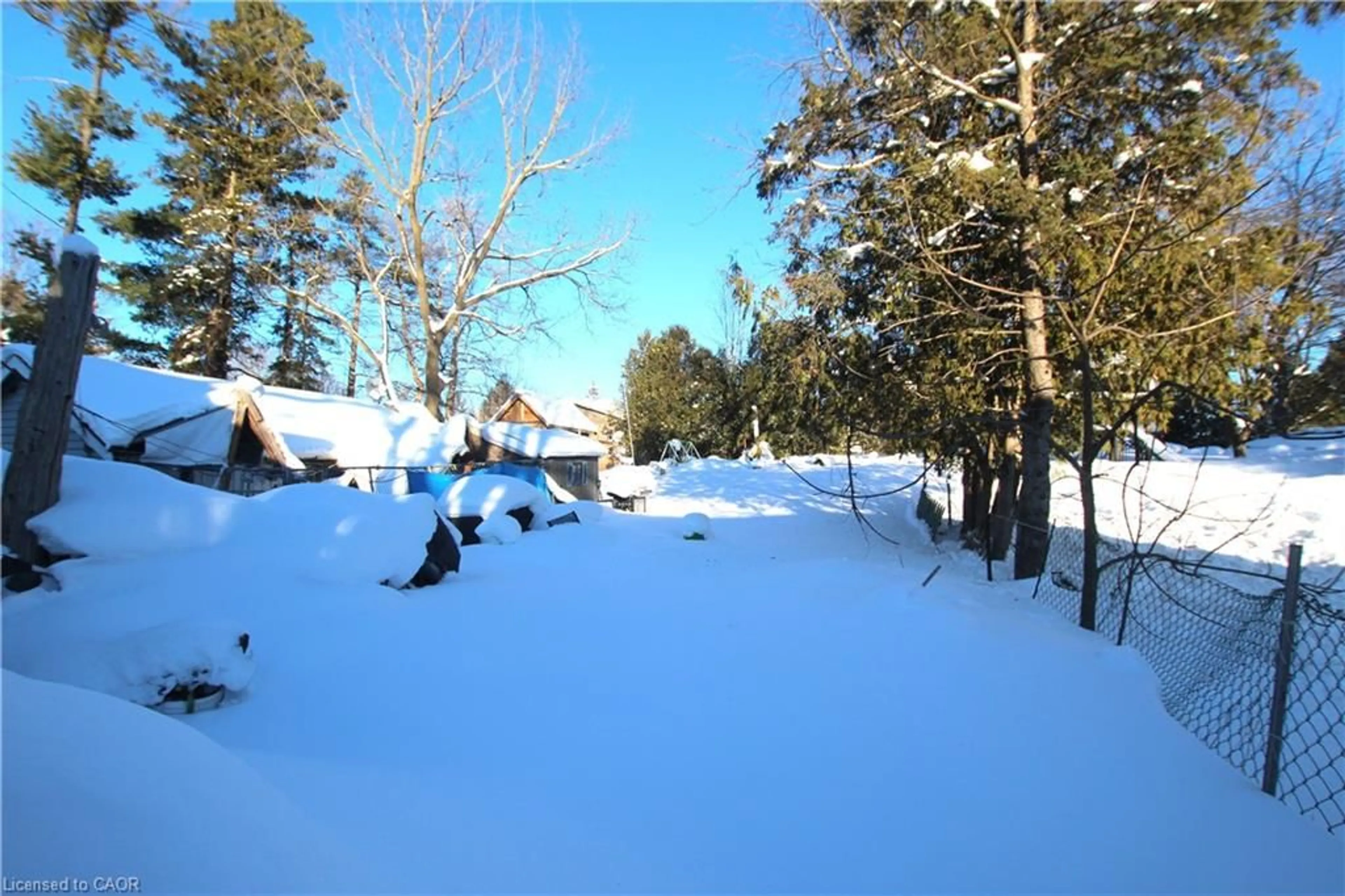 Patio, forest/trees view for 283 Albert St, Durham Ontario N0G 1R0