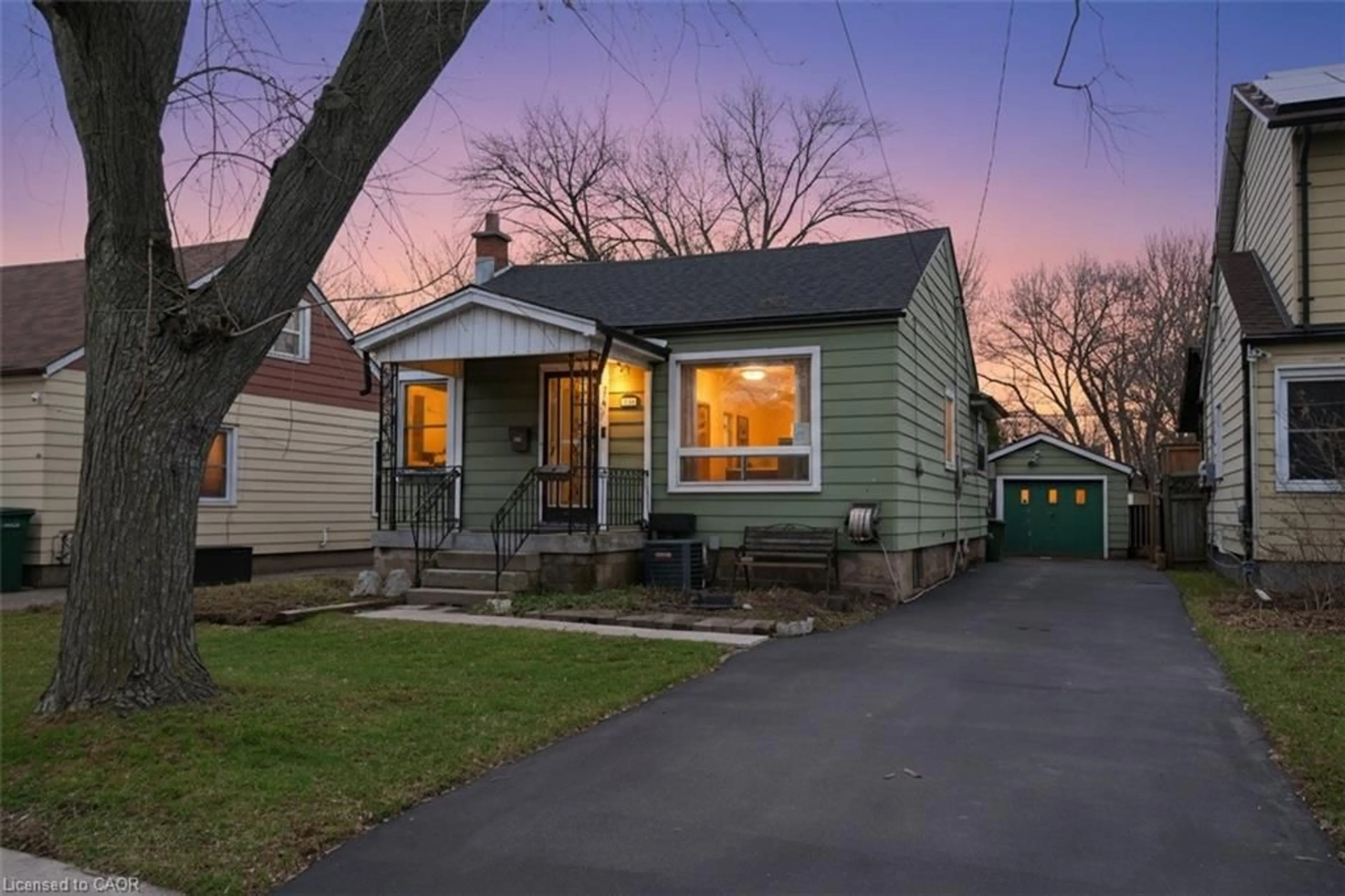 Home with vinyl exterior material, street for 376 Tragina Ave, Hamilton Ontario L8H 5E5