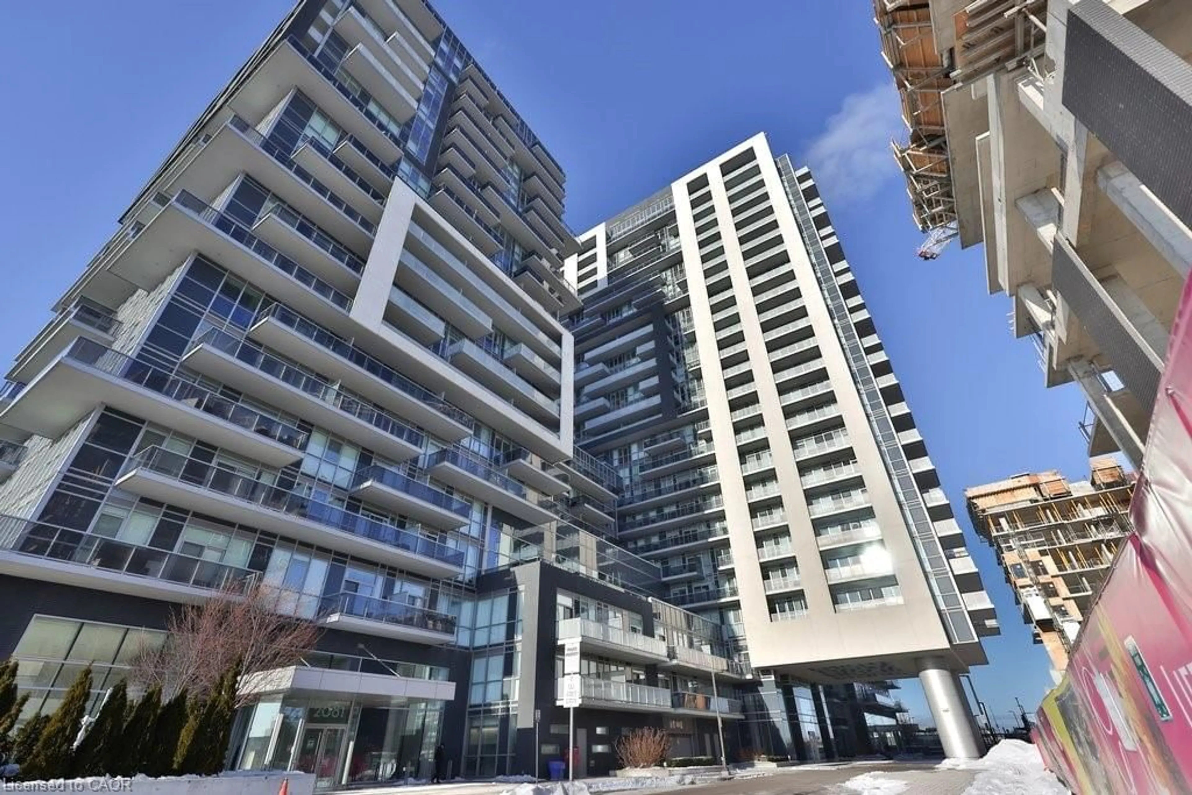 Unknown for 2087 Fairview St #1202, Burlington Ontario L7R 0E5