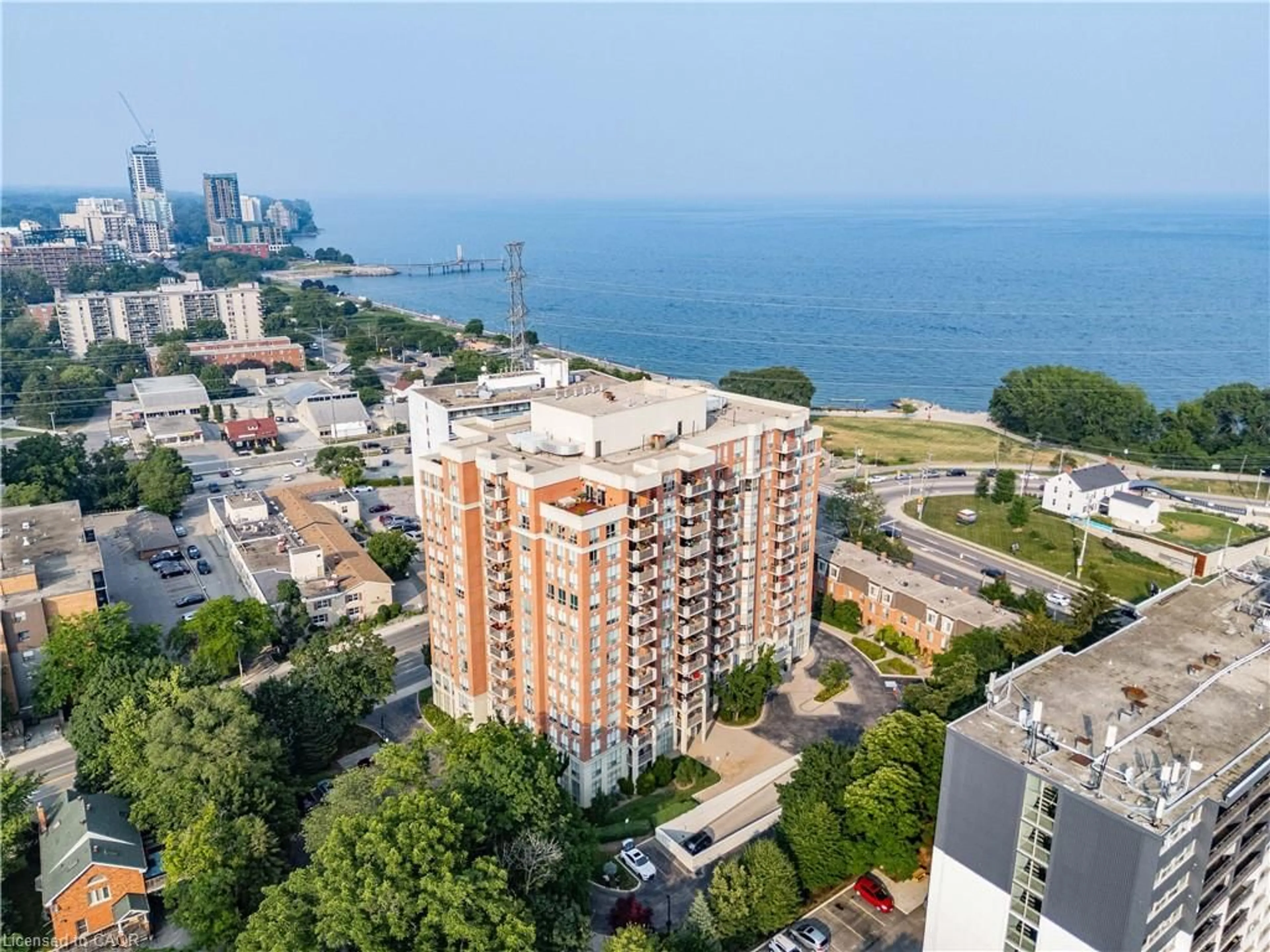 A pic from outside/outdoor area/front of a property/back of a property/a pic from drone, city buildings view from balcony for 442 Maple Ave #401, Burlington Ontario L7S 2L7