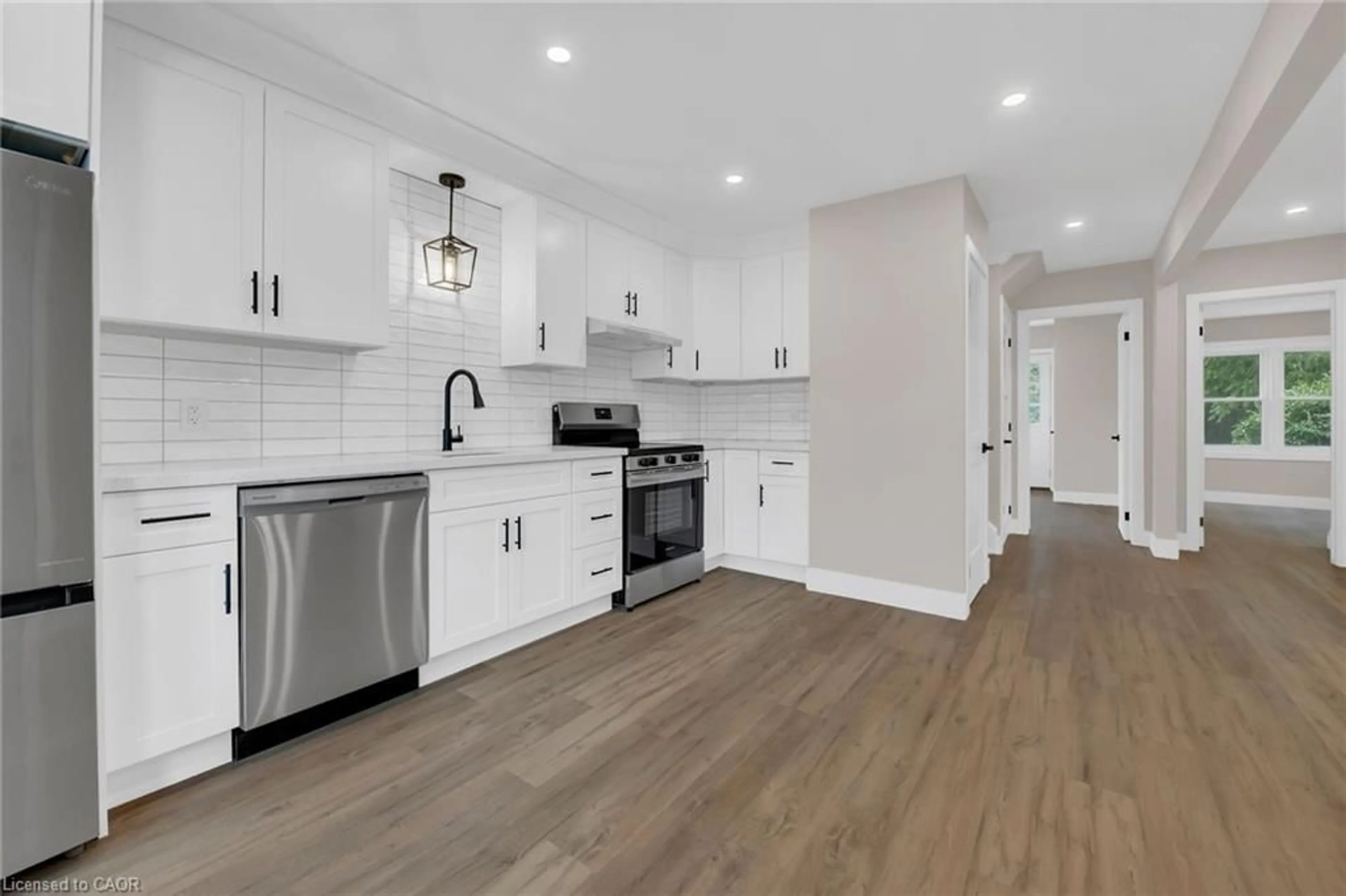 Open concept kitchen, unknown for 126 Auburn Ave, Hamilton Ontario L8K 3B2