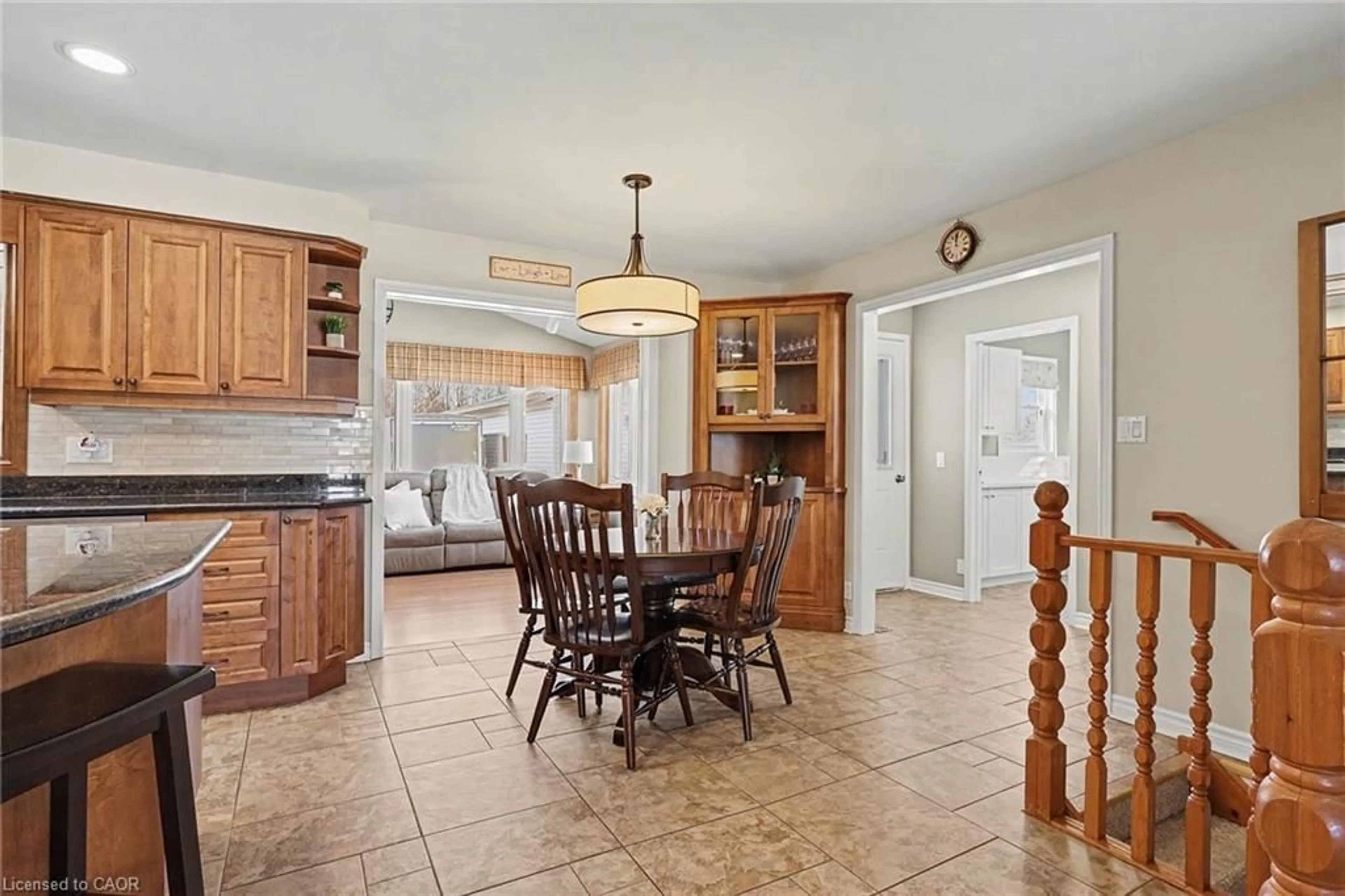 Open concept kitchen, ceramic/tile floor for 13382 Torbram Rd, Caledon East Ontario L7C 2S8