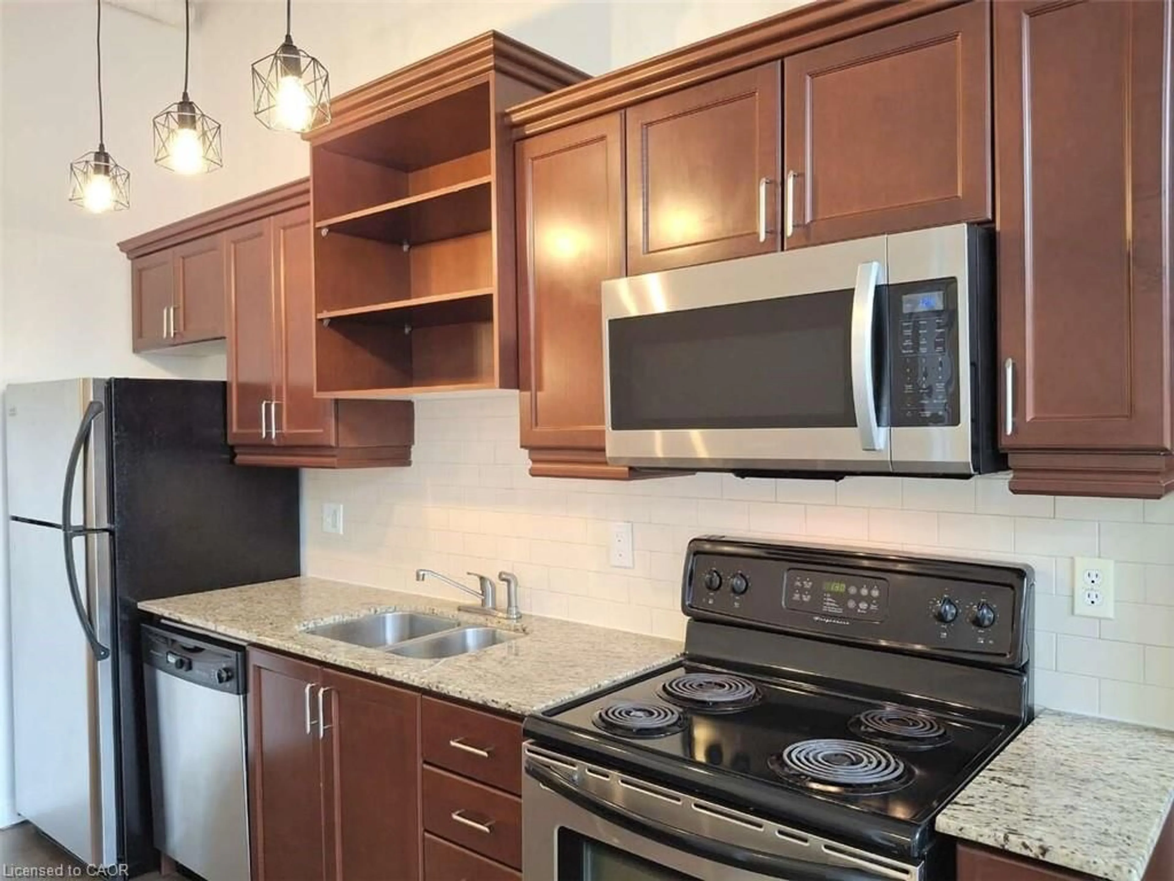 Standard kitchen, unknown for 404 King St #116, Kitchener Ontario N2G 4Z9