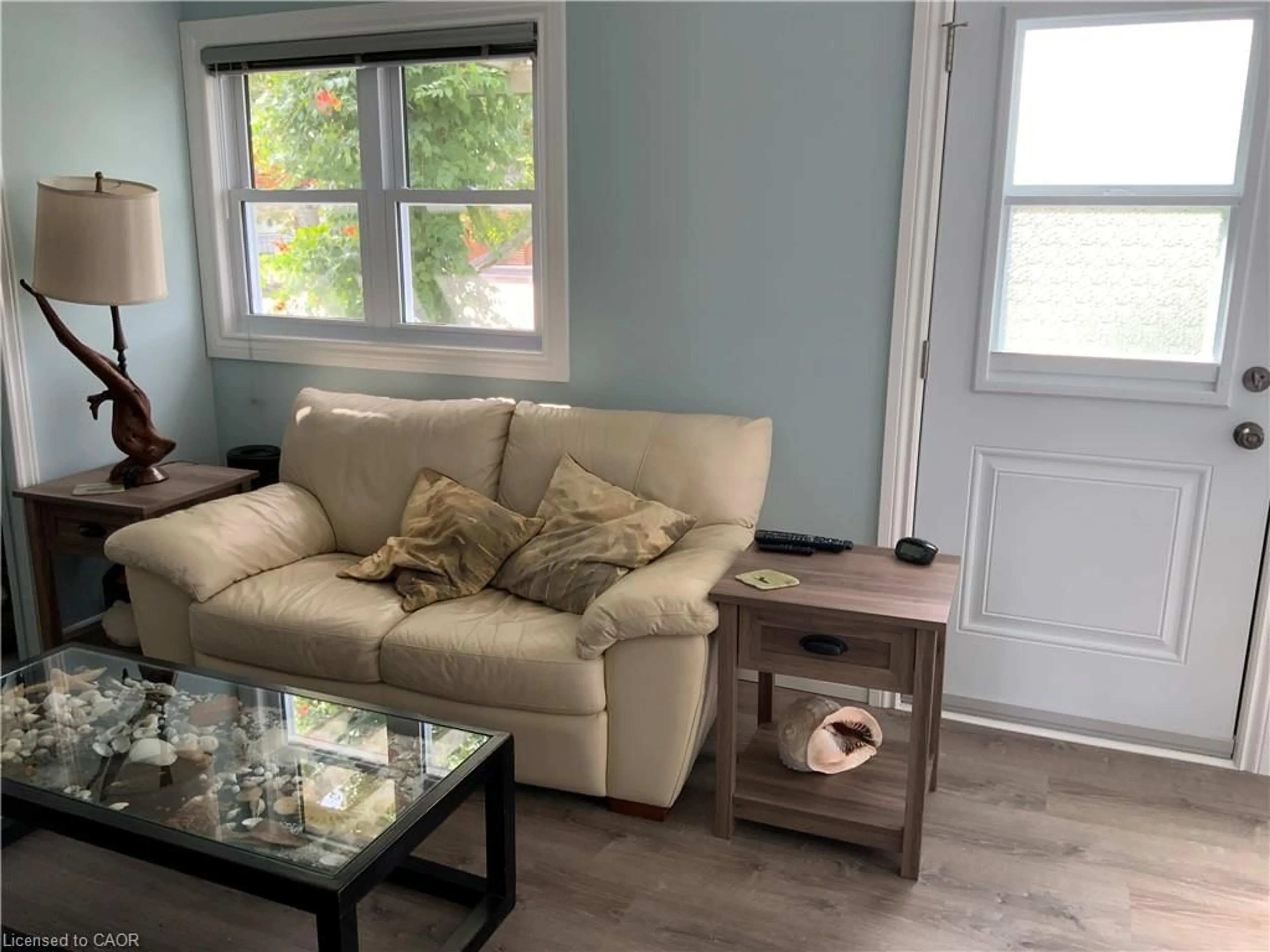 Living room with furniture, unknown for 25 First Ave, Long Point Ontario N0E 1M0