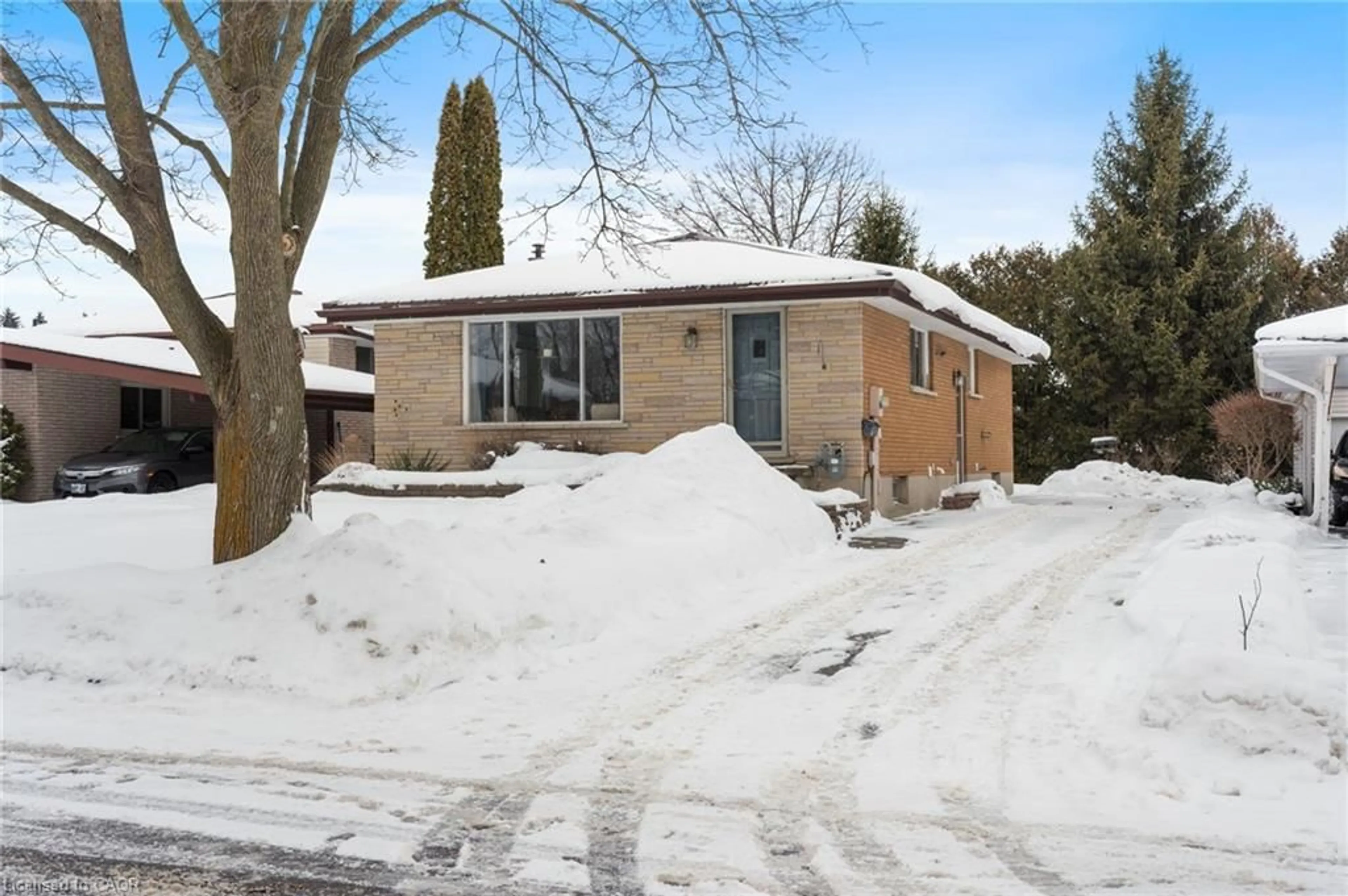 Unknown for 19 Rosseau Dr, Simcoe Ontario N3Y 1E5