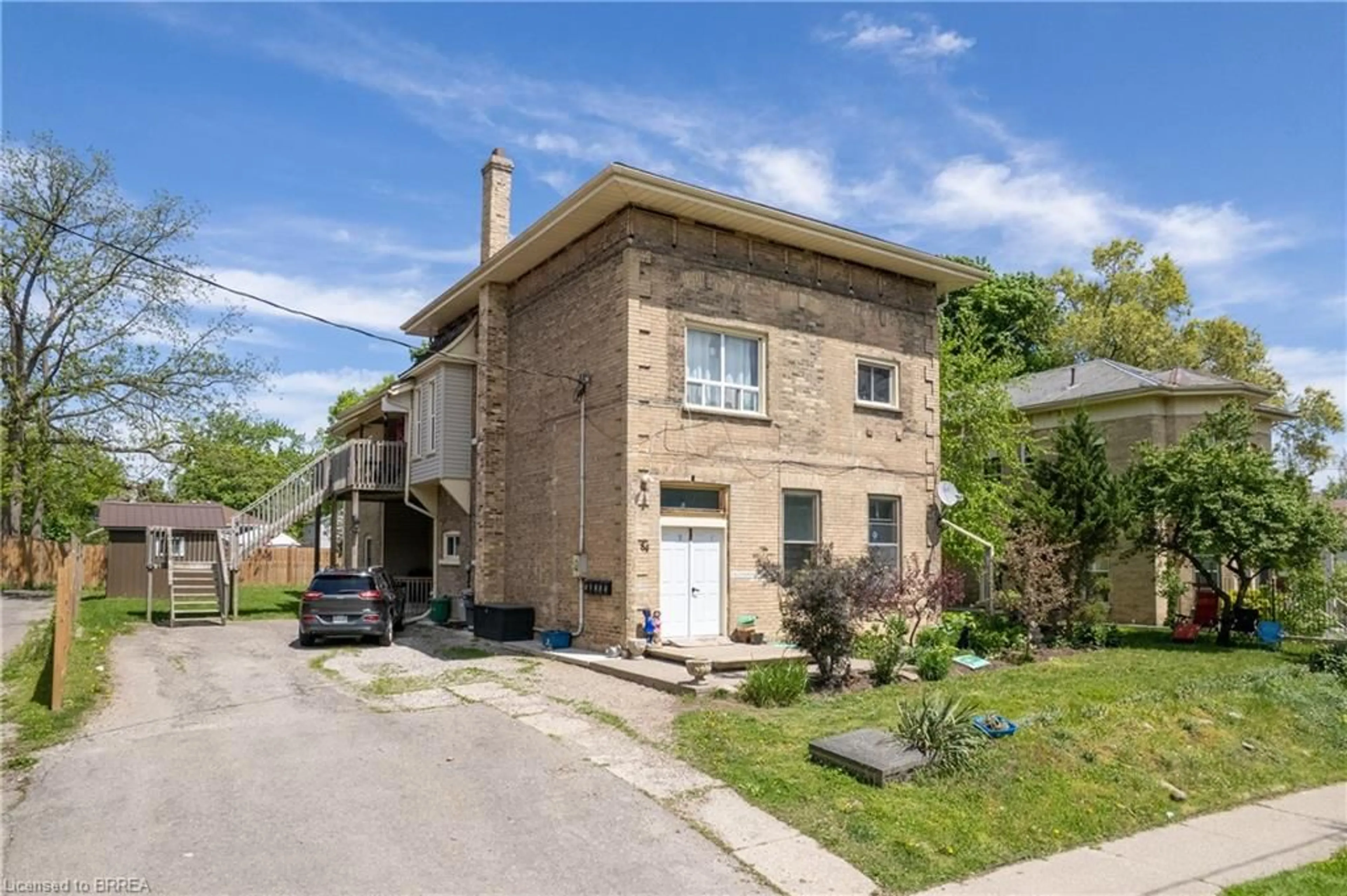Home with brick exterior material, street for 84 Sheridan St, Brantford Ontario N3T 2R4
