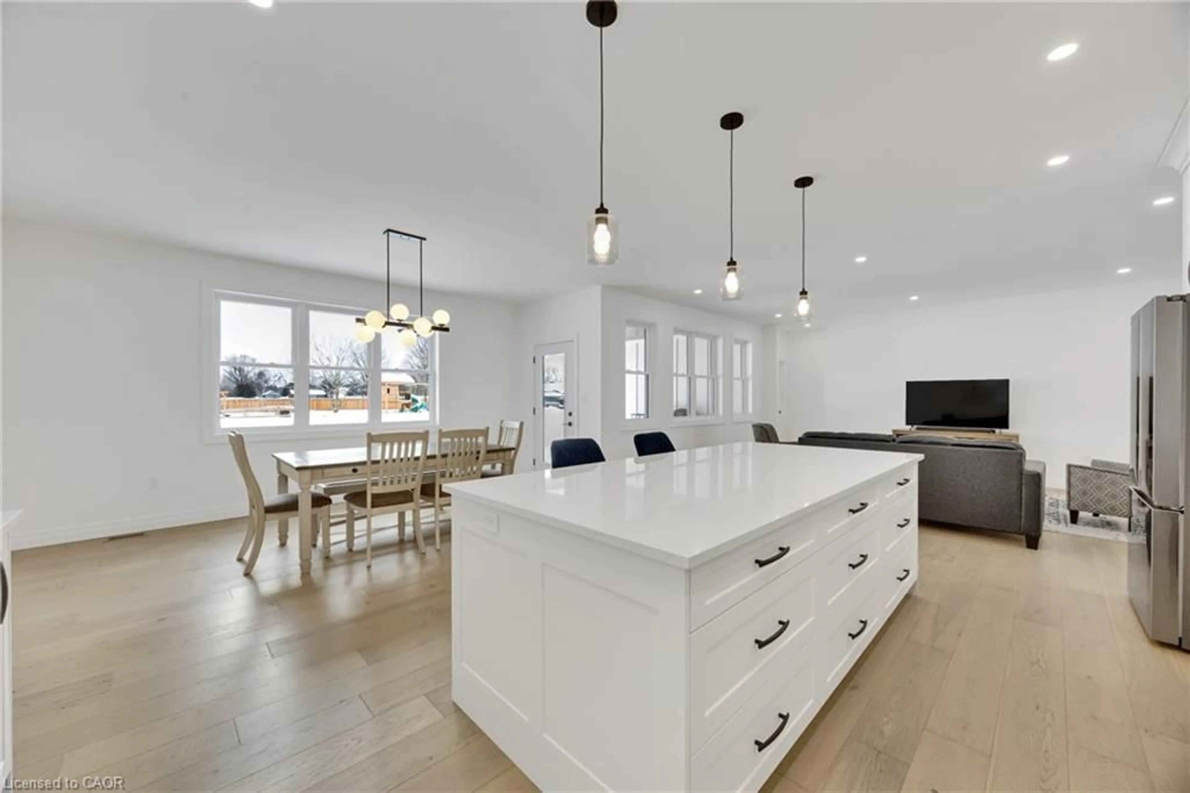 Open concept kitchen, ceramic/tile floor for 57013 Bruce St, Eden Ontario N0J 1H0