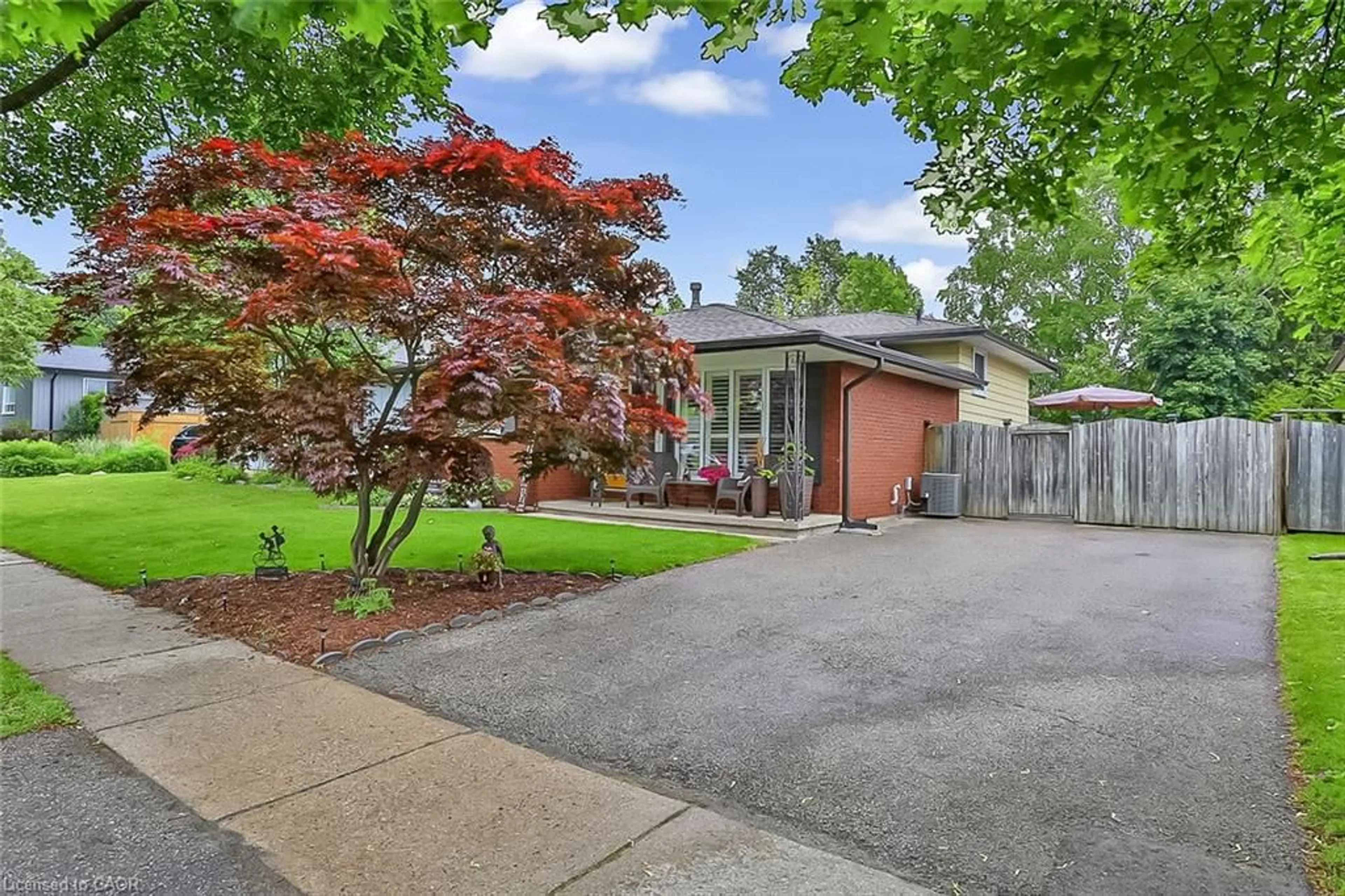 Unknown for 14 Waxwing Way, Brantford Ontario N3R 6G1