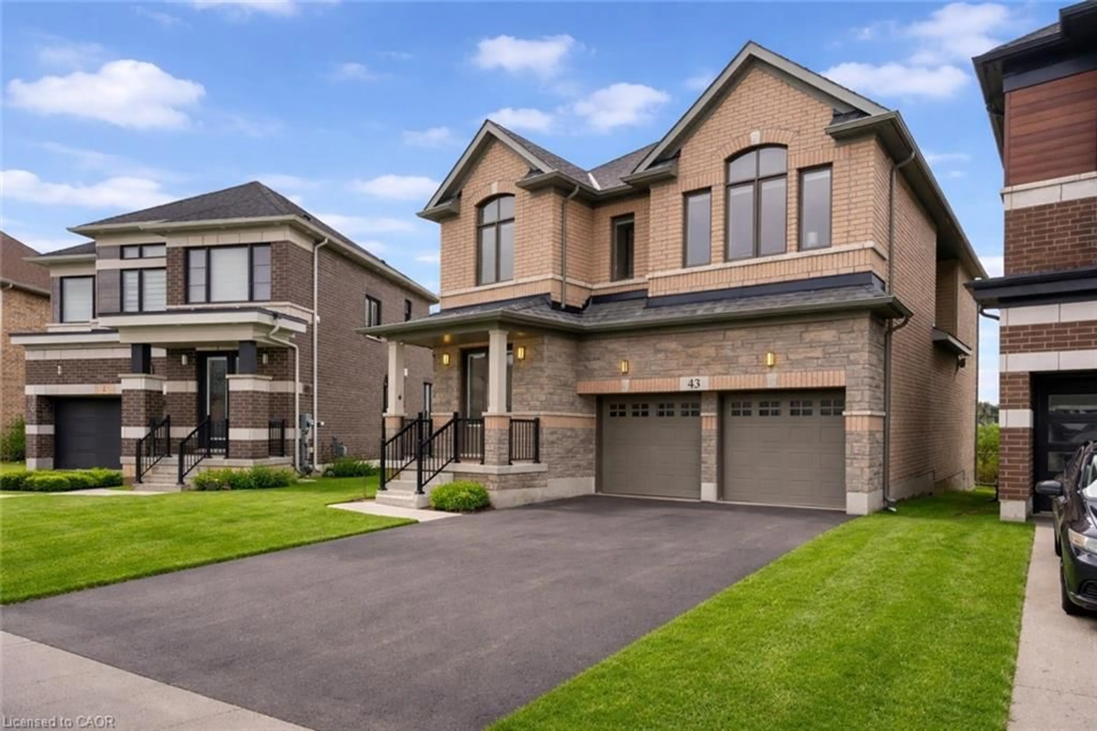 Home with brick exterior material, street for 43 Blackburn St, Cambridge Ontario N1S 0E1