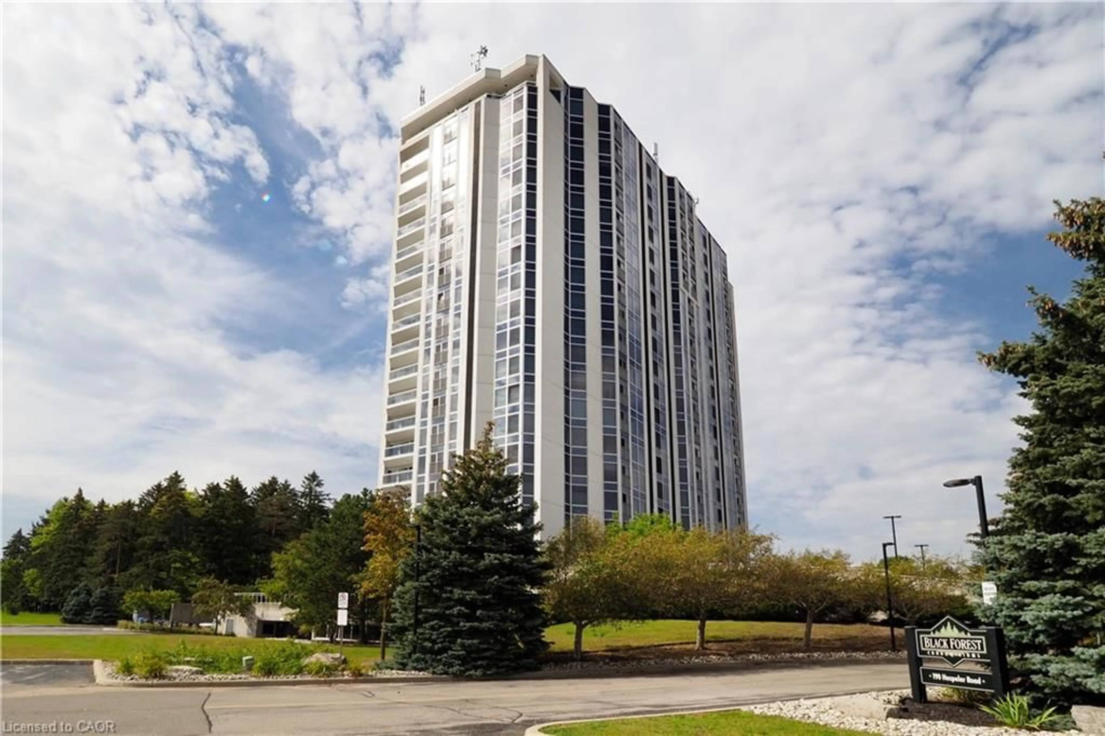 Unknown for 190 Hespeler Rd #1001, Cambridge Ontario N1R 8B8