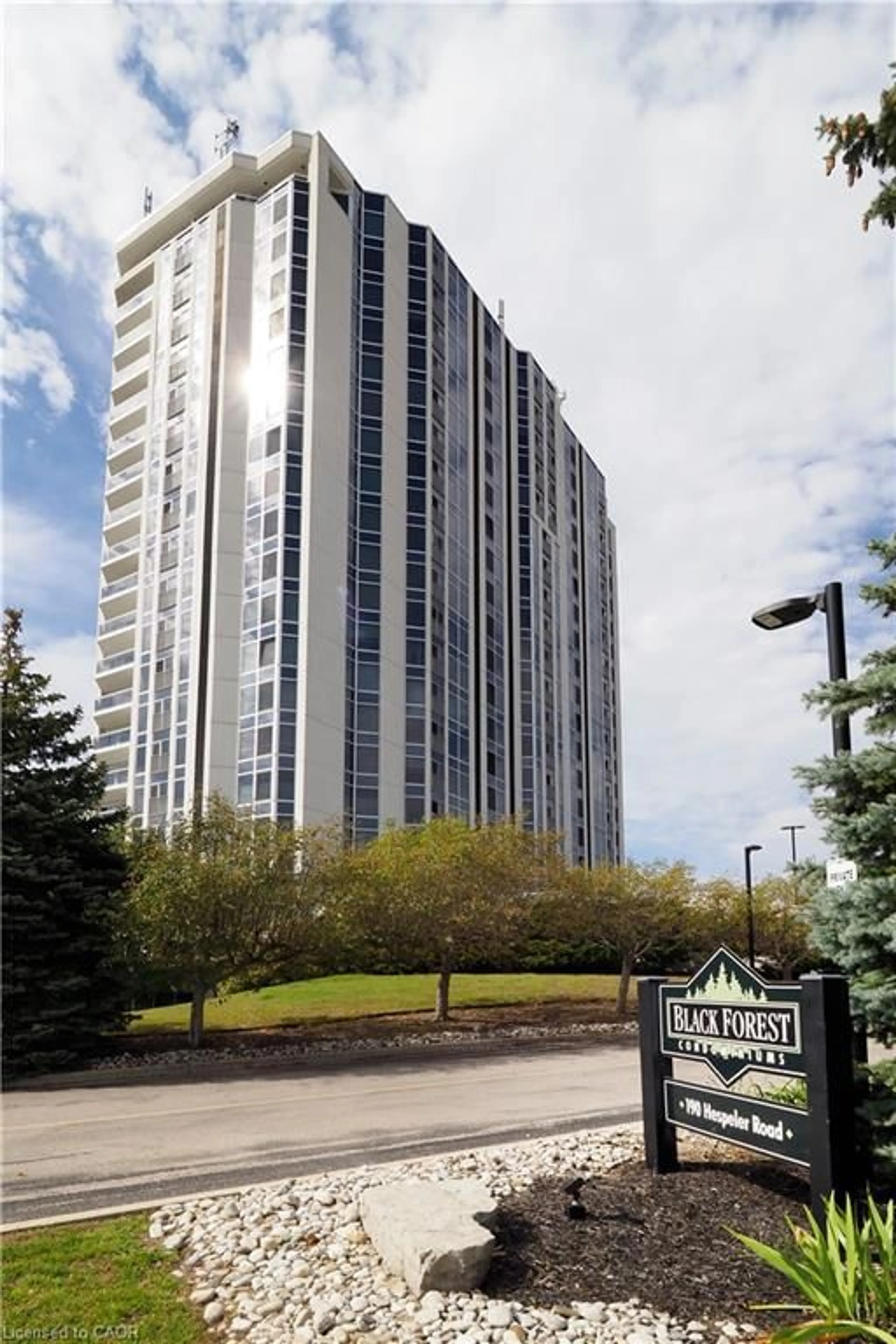 Unknown for 190 Hespeler Rd #1001, Cambridge Ontario N1R 8B8