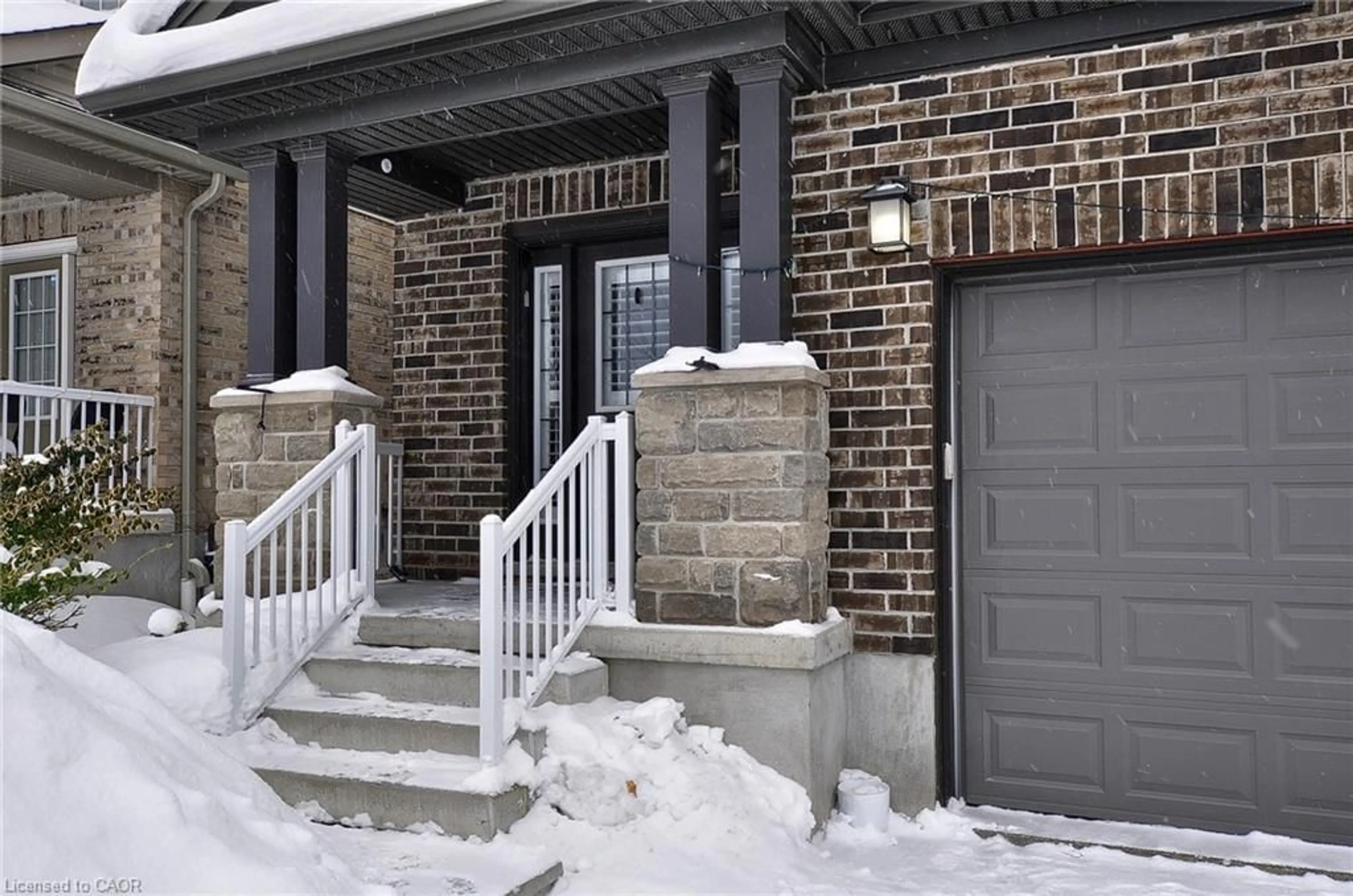 Home with brick exterior material, street for 541 Sundew Dr, Waterloo Ontario N2V 0B8