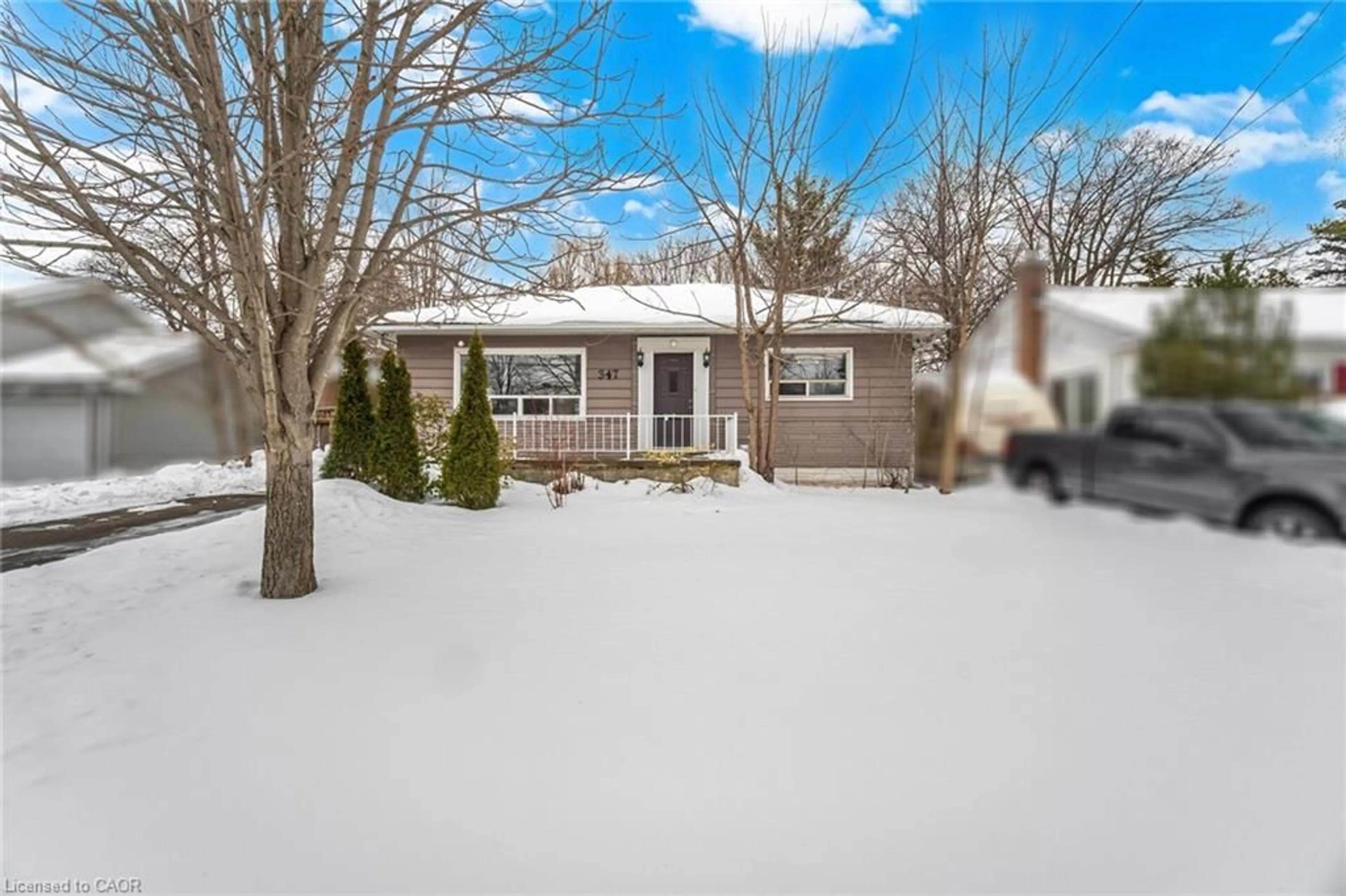 Home with vinyl exterior material, street for 347 Queen Mary Dr, Oakville Ontario L6K 3L7