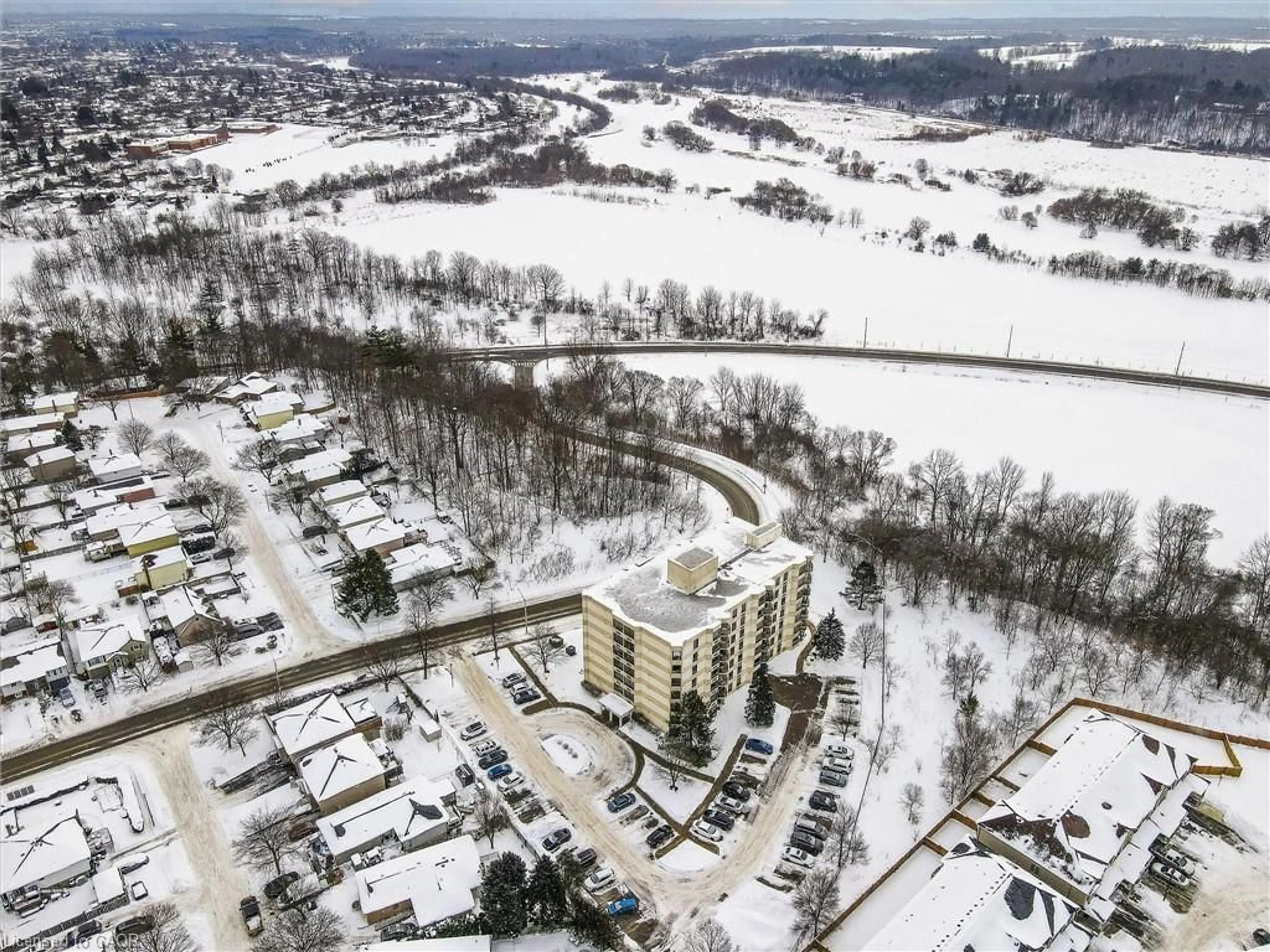 A pic from outside/outdoor area/front of a property/back of a property/a pic from drone, water/lake/river/ocean view for 688 Preston Pky #104, Cambridge Ontario N3H 5K6